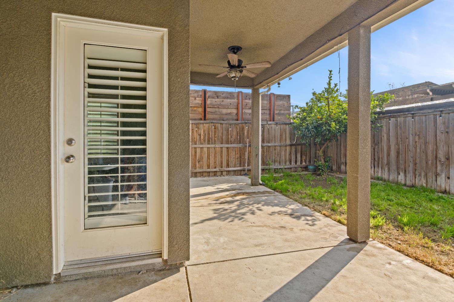 7287 W San Bruno Ave, Fresno, CA 93723