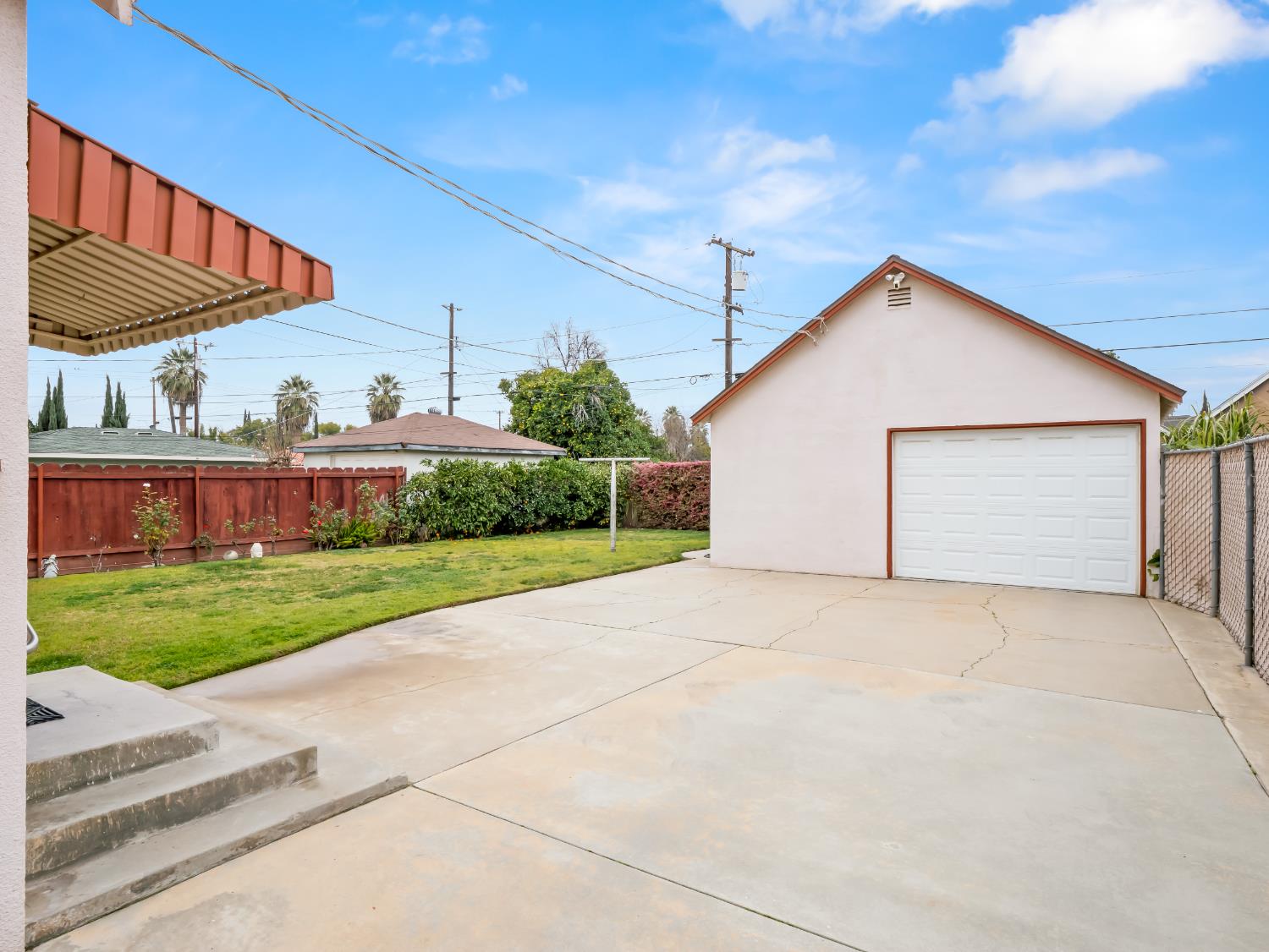 3533 E Alta Ave, Fresno, CA 93702