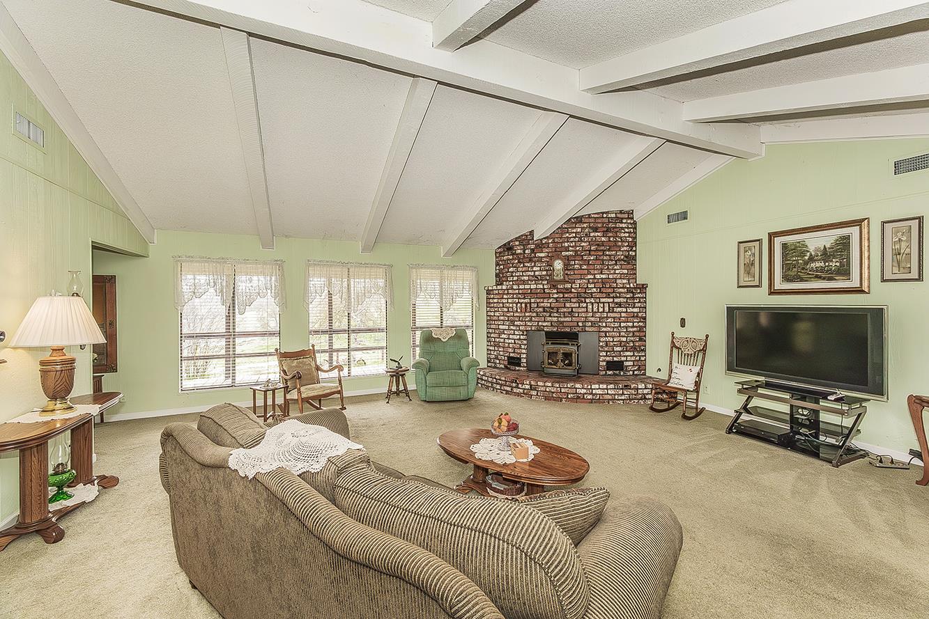 10562 Millerton Rd, Clovis, CA 93619