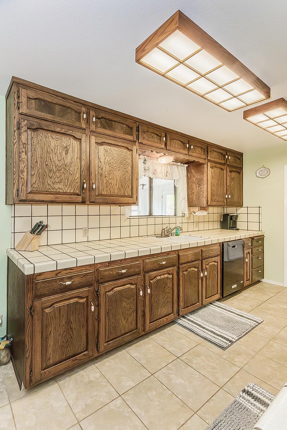 10562 Millerton Rd, Clovis, CA 93619