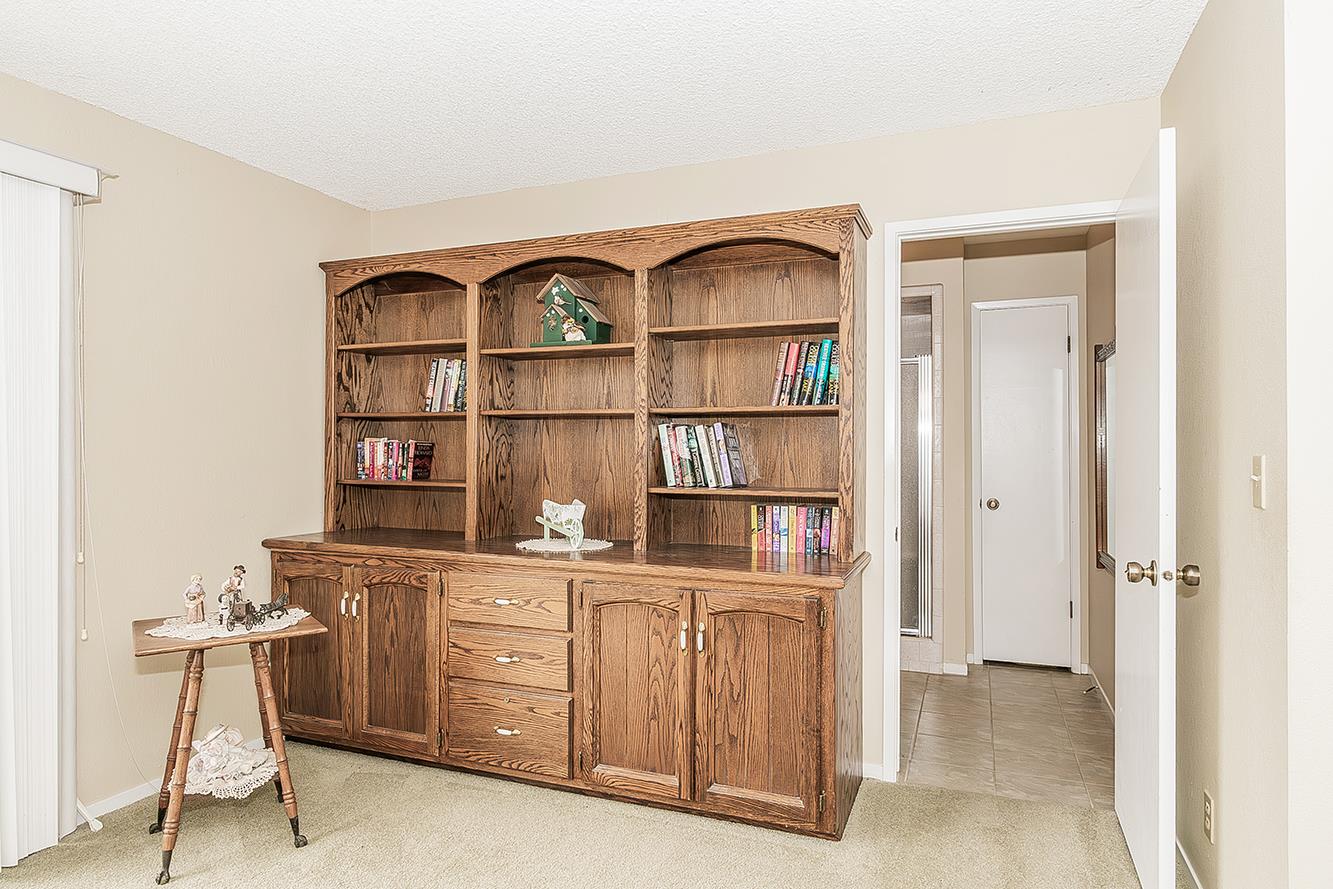 10562 Millerton Rd, Clovis, CA 93619