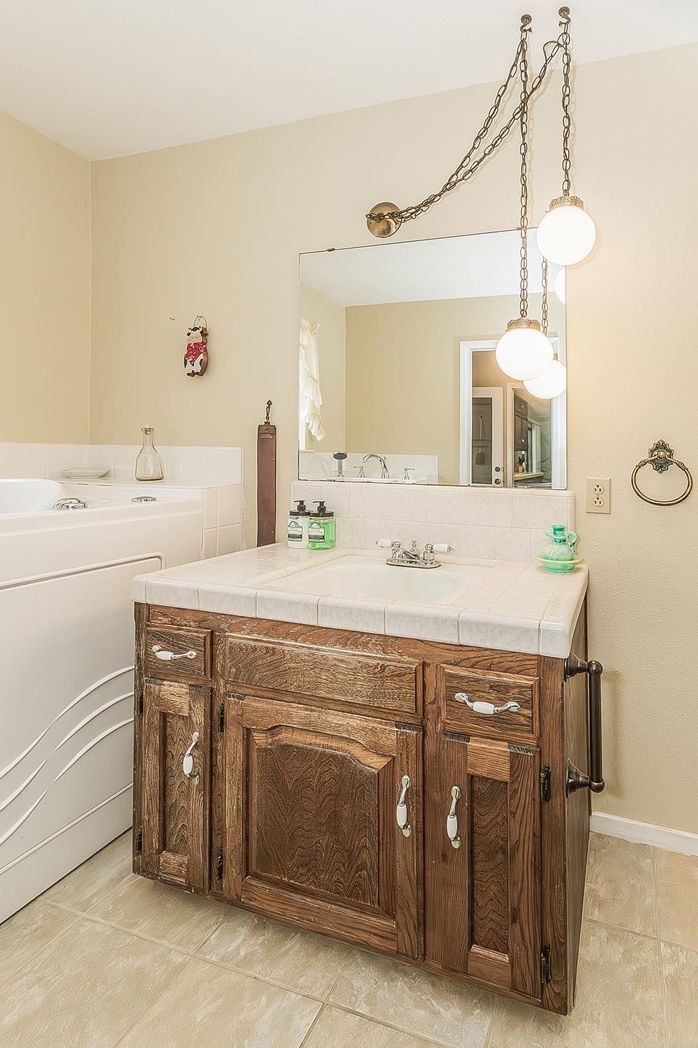 10562 Millerton Rd, Clovis, CA 93619