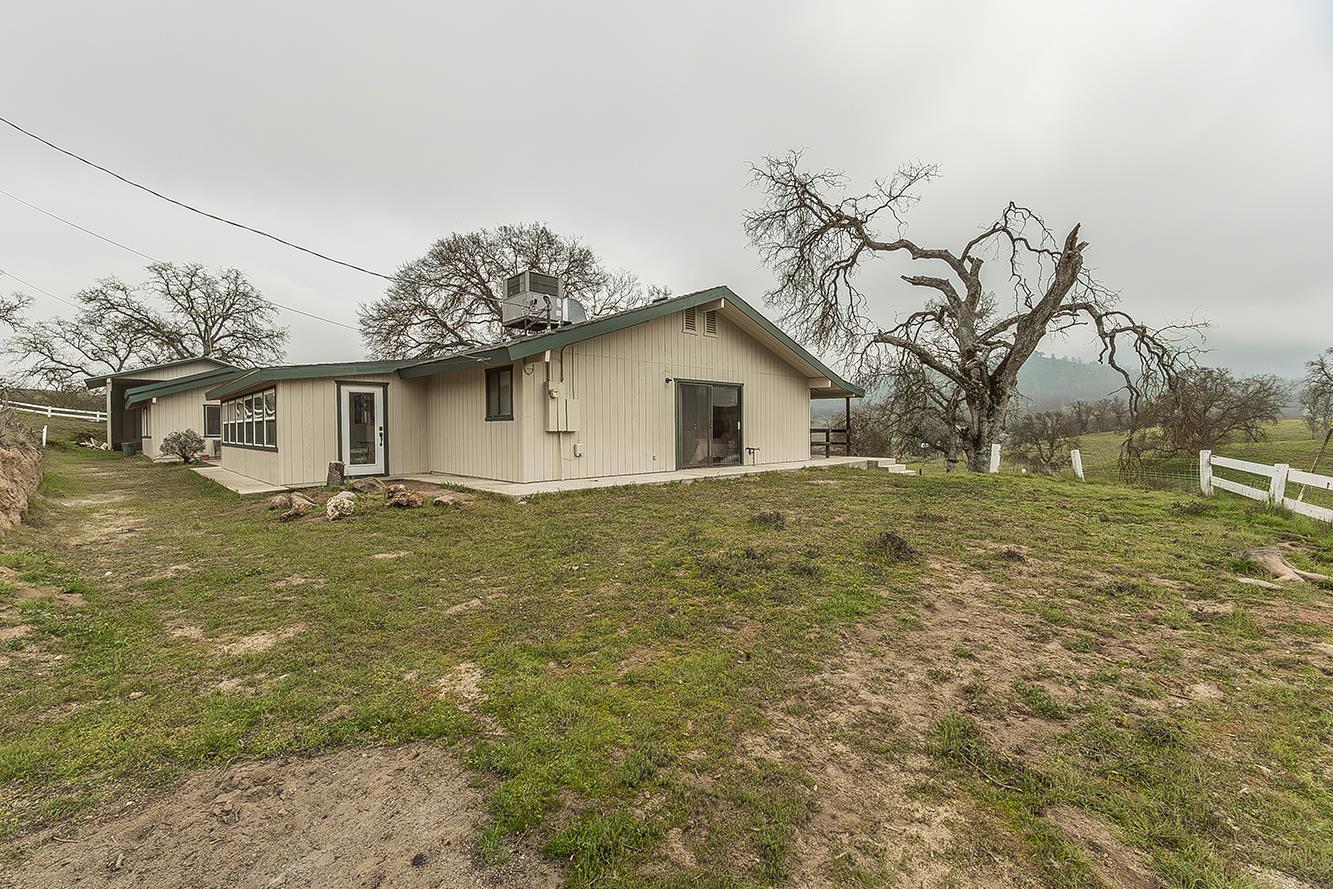 10562 Millerton Rd, Clovis, CA 93619