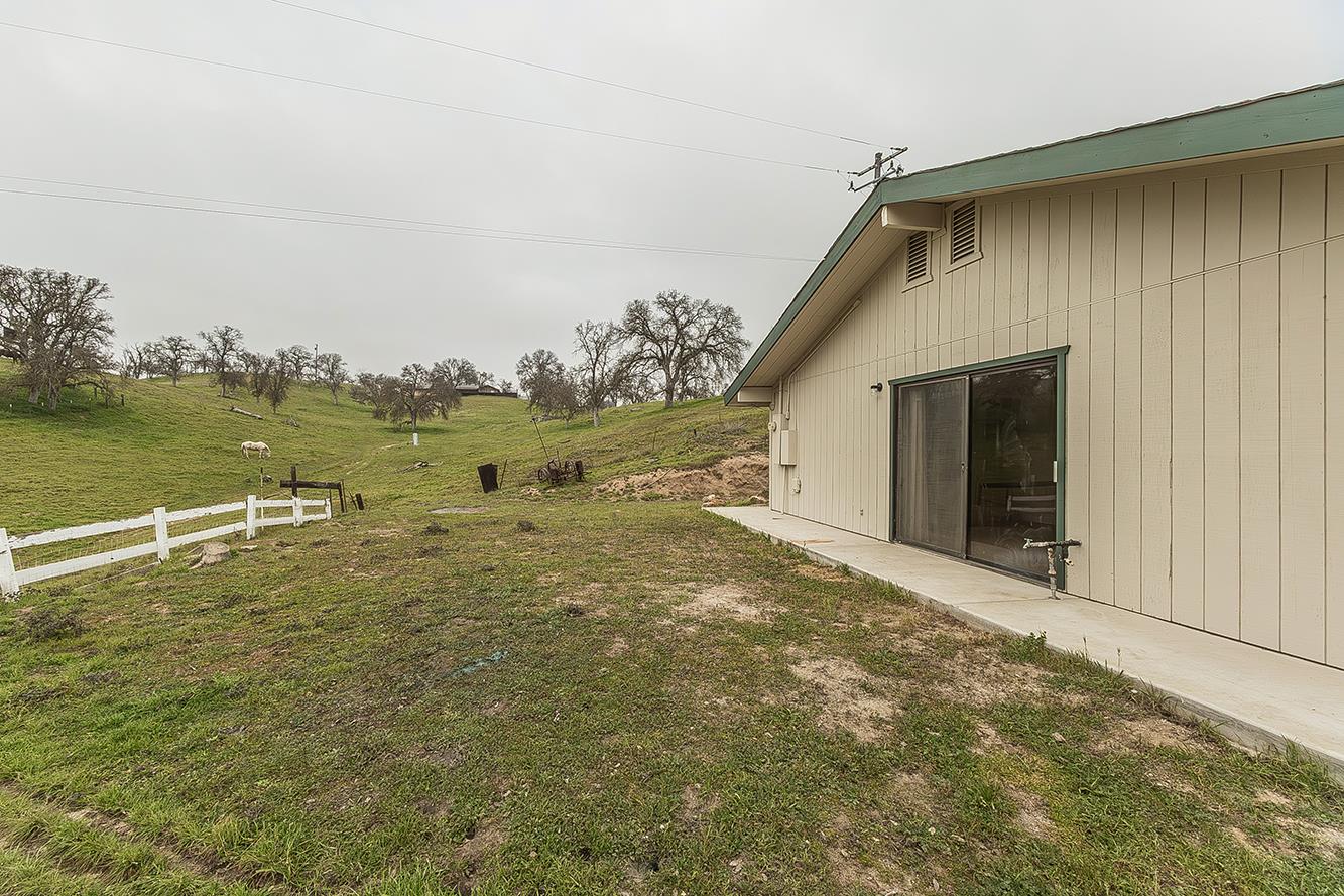 10562 Millerton Rd, Clovis, CA 93619