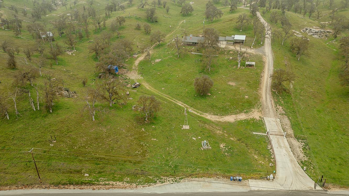 10562 Millerton Rd, Clovis, CA 93619