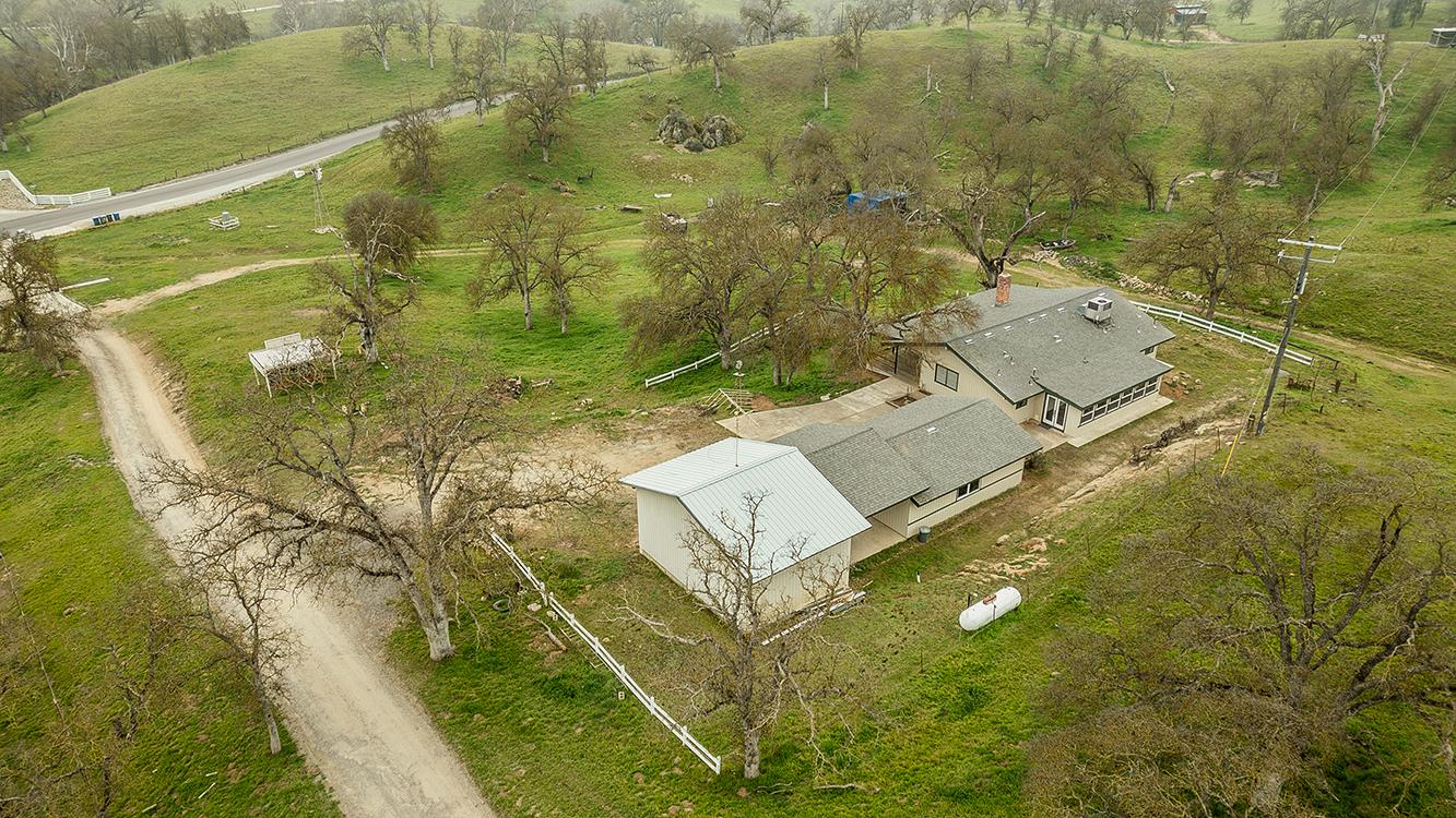 10562 Millerton Rd, Clovis, CA 93619