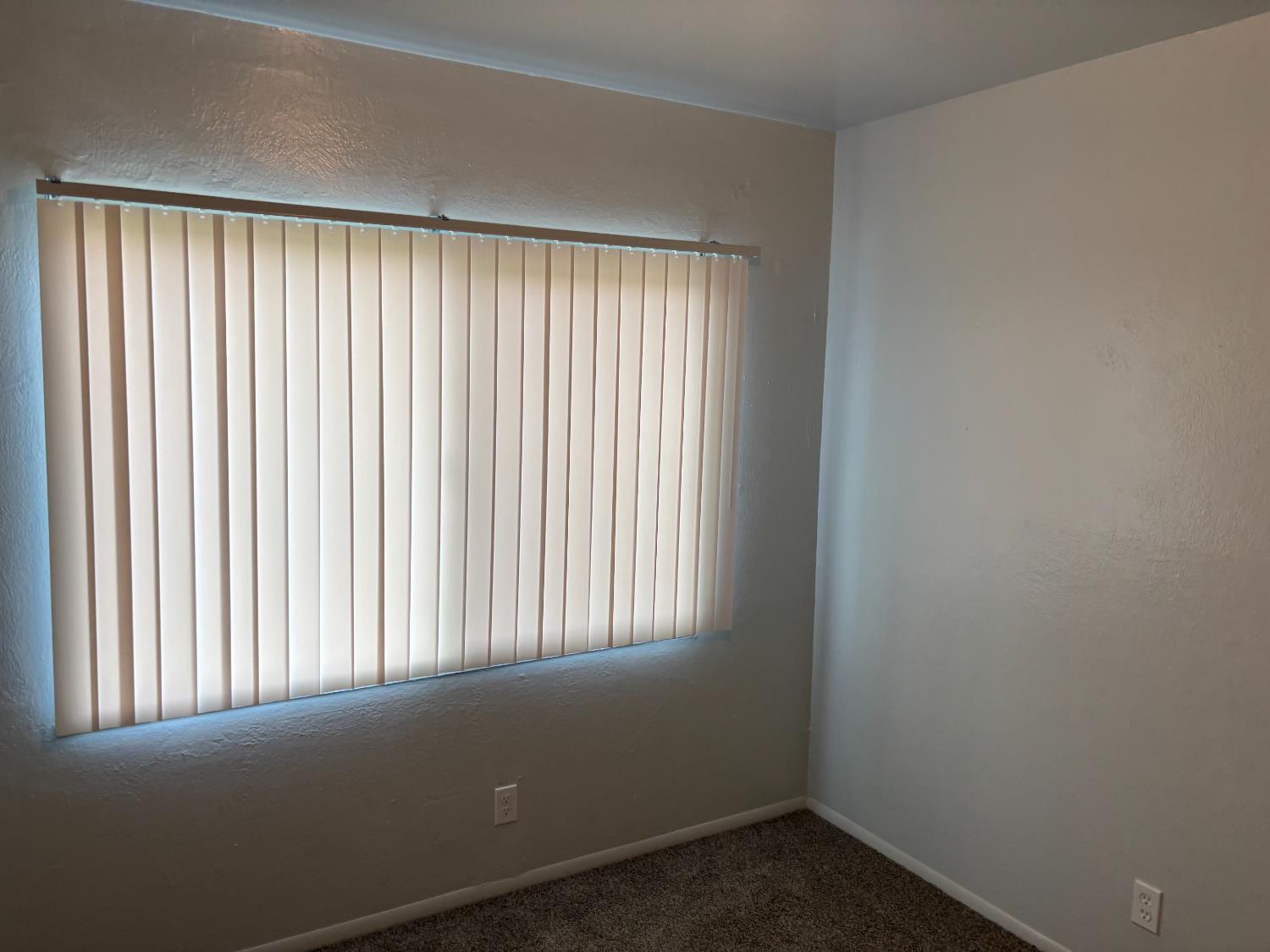 1353 N Adler Ave, Fresno, CA 93727