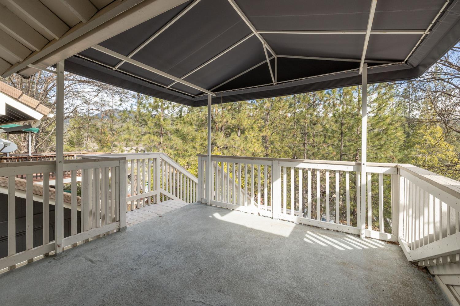 50850 Smoke Tree, Bass Lake, CA 93604