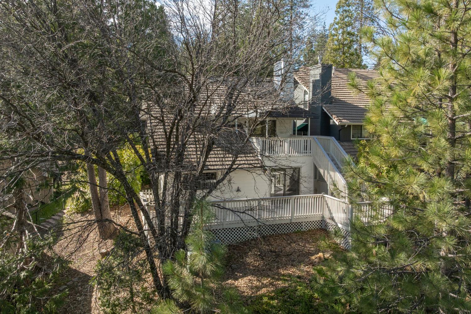 50850 Smoke Tree, Bass Lake, CA 93604