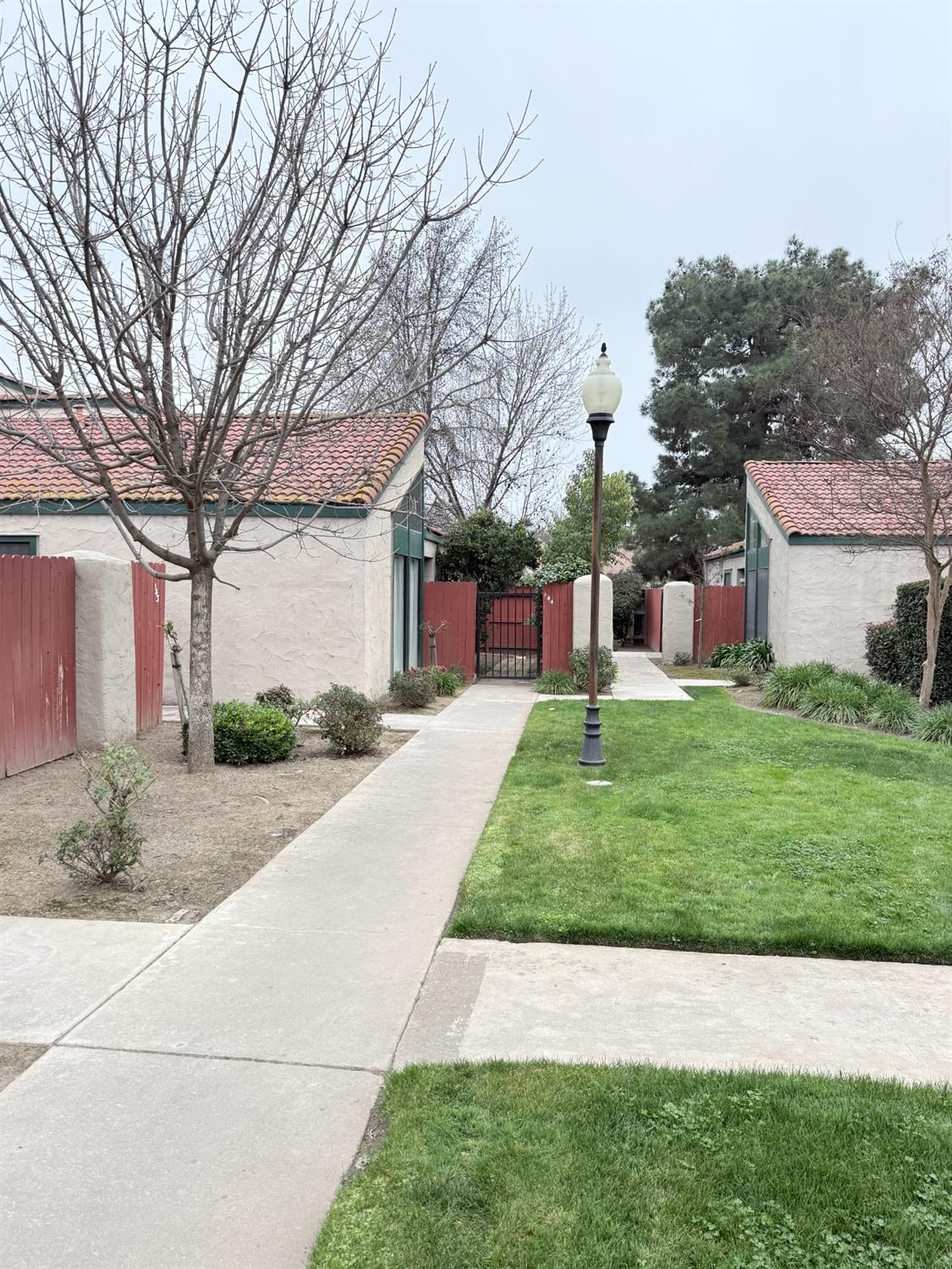 5965 E Shields Ave #144, Fresno, CA 93727