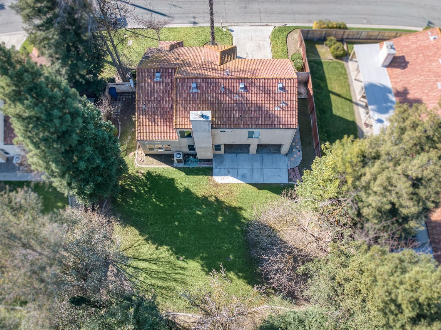 10352 N Doheny Dr, Fresno, CA 93730