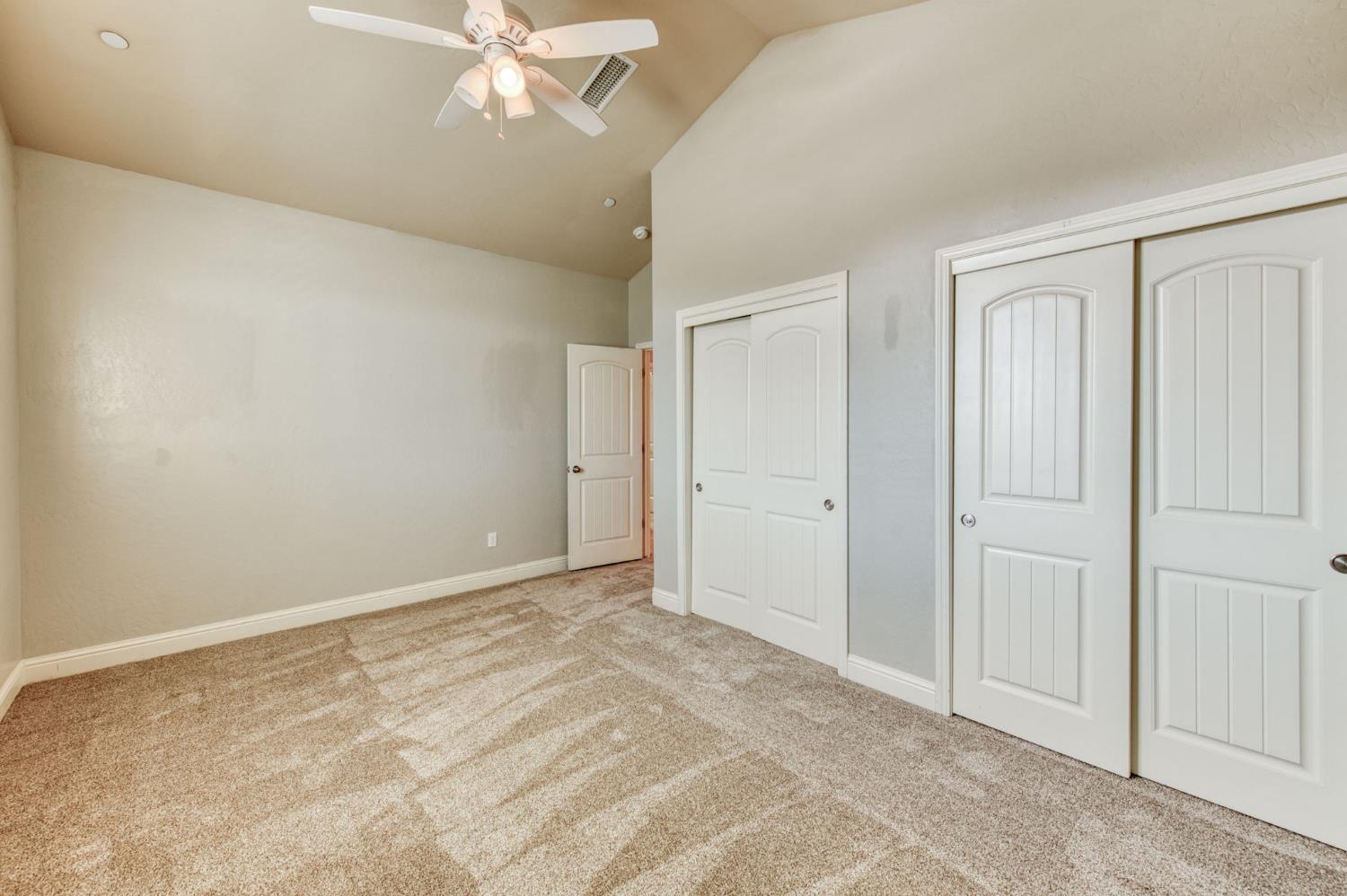 3341 N Pearwood Ave, Fresno, CA 93727