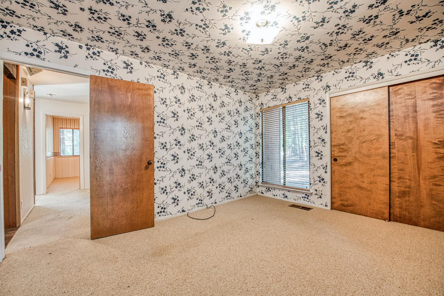 39326 Littlefield Rd, Shaver Lake, CA 93664