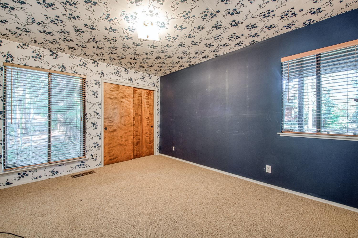 39326 Littlefield Rd, Shaver Lake, CA 93664