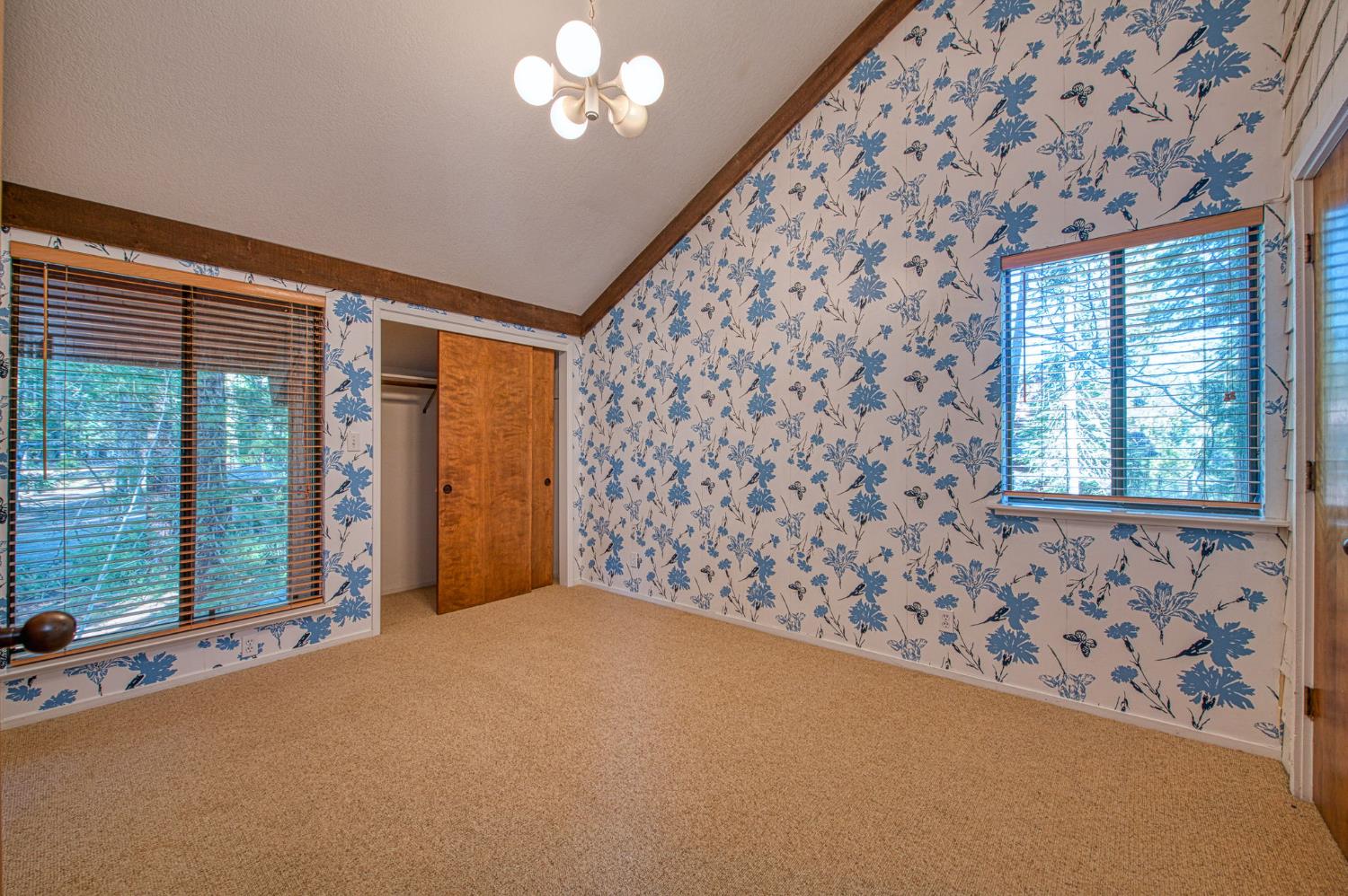 39326 Littlefield Rd, Shaver Lake, CA 93664