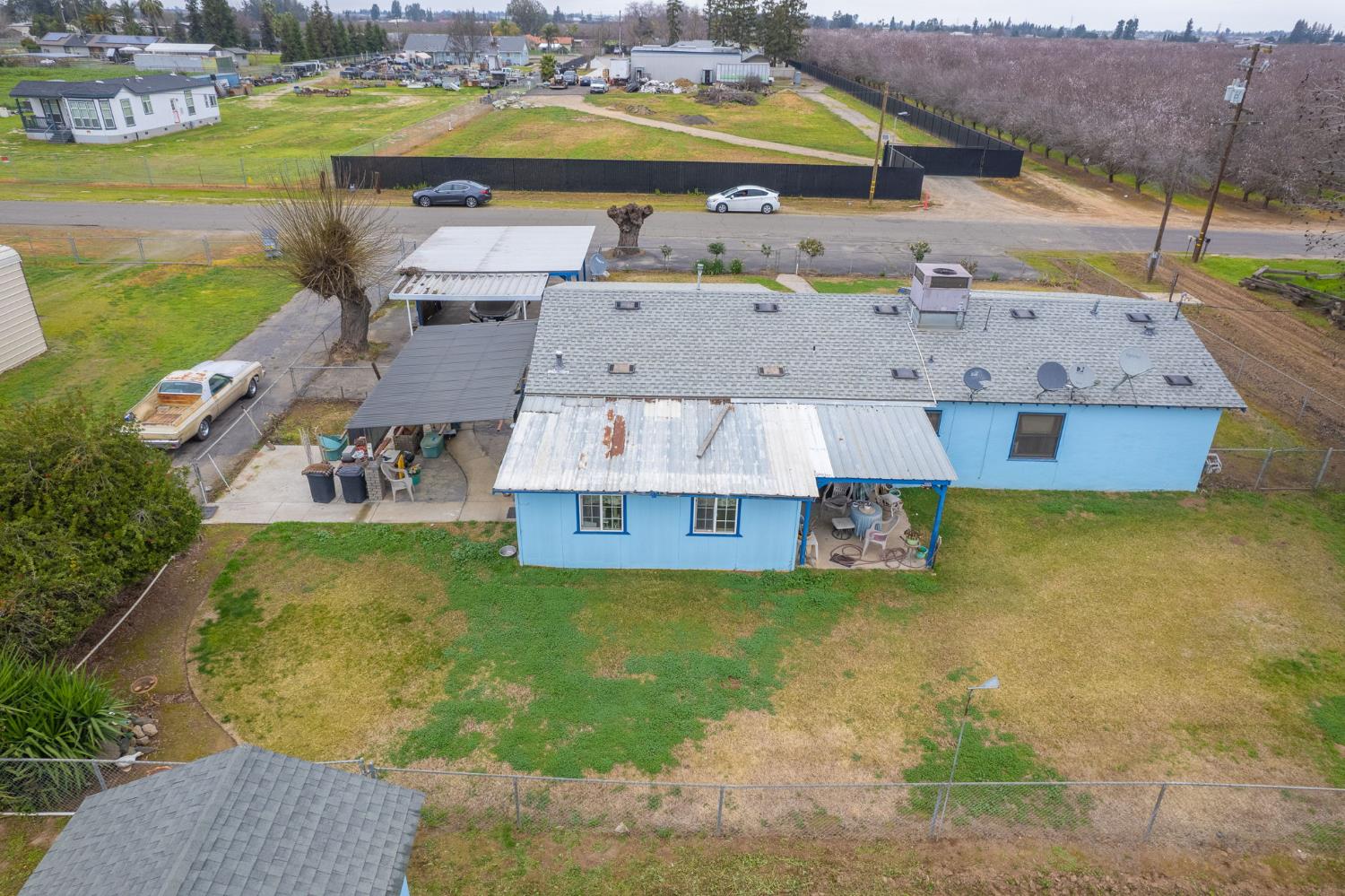 6729 W Clinton Ave, Fresno, CA 93723