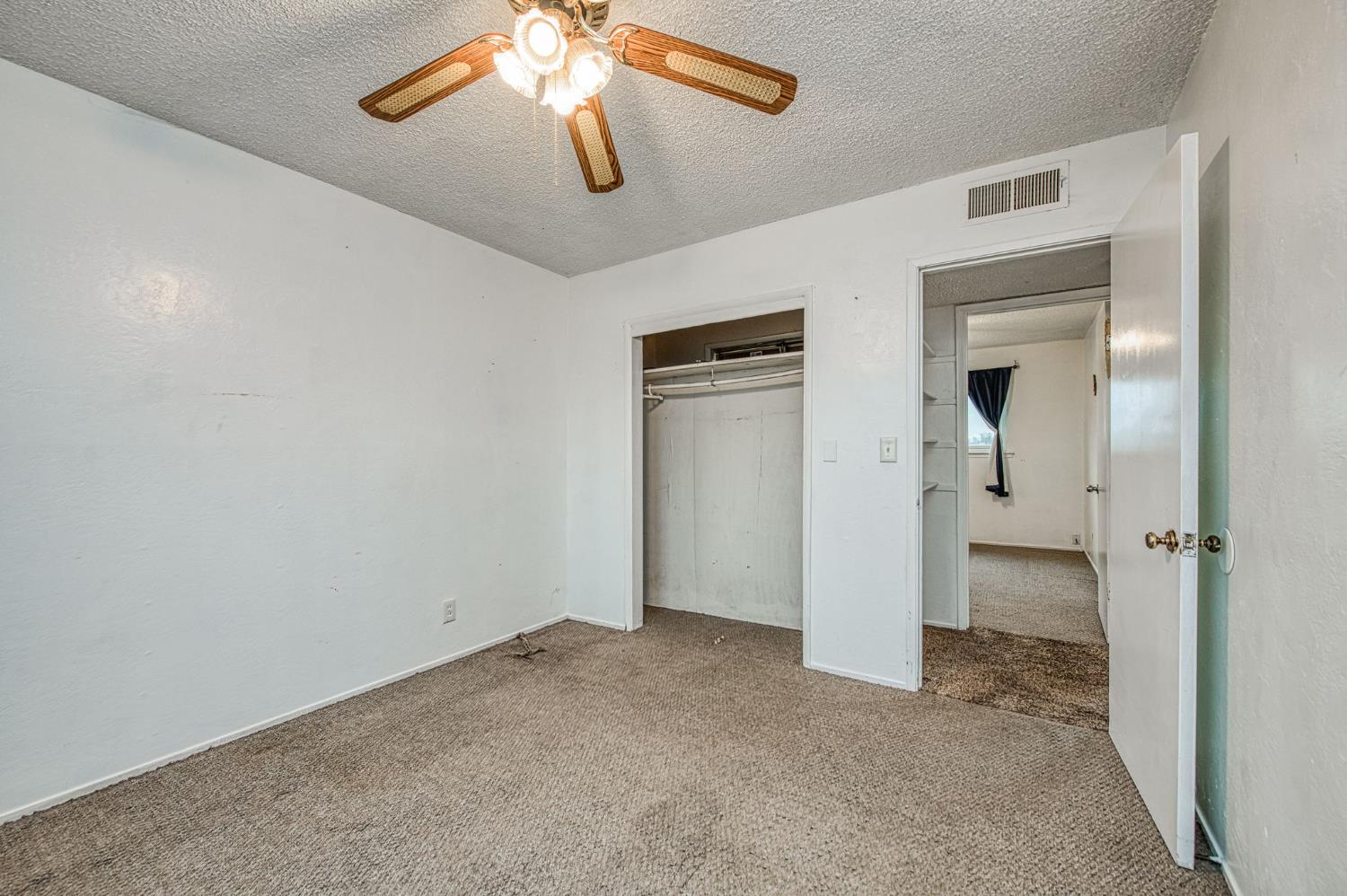 6729 W Clinton Ave, Fresno, CA 93723