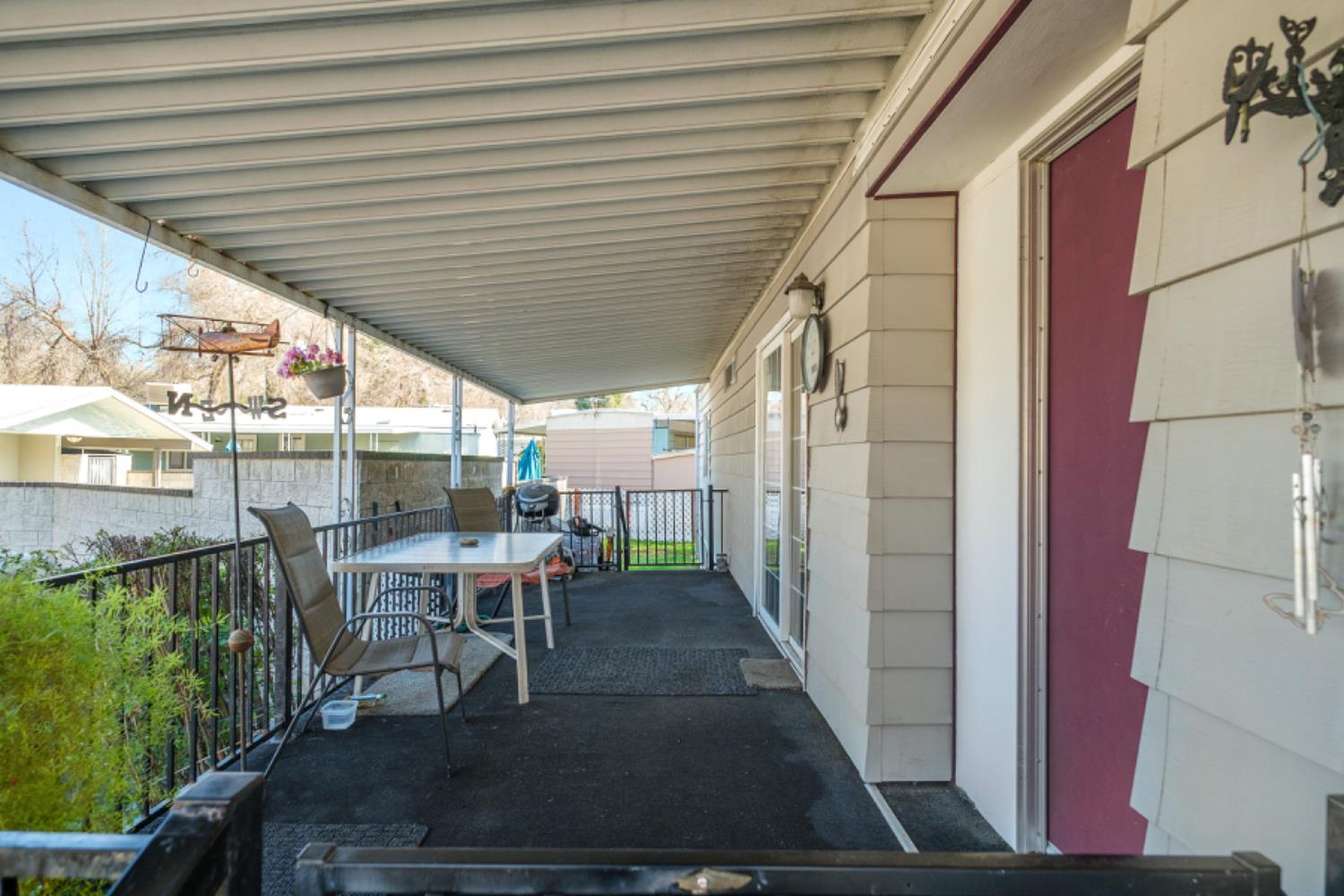 339 N Frankwood Ave #24, Sanger, CA 93657