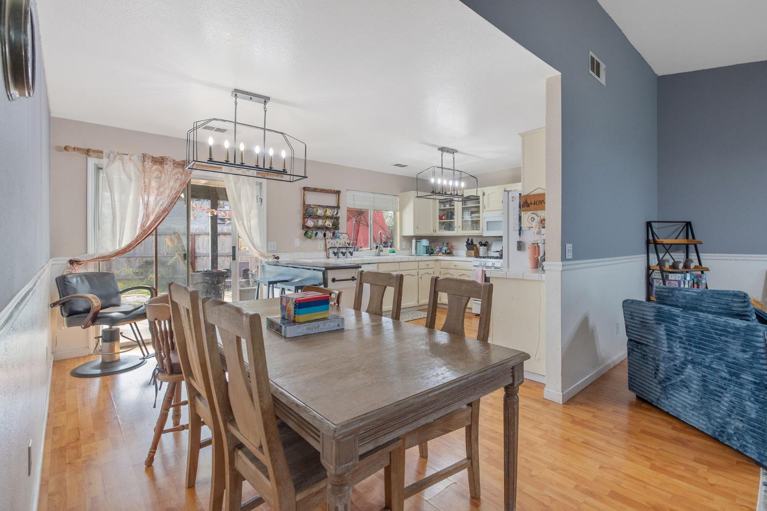 3749 S University, Visalia, CA 93277