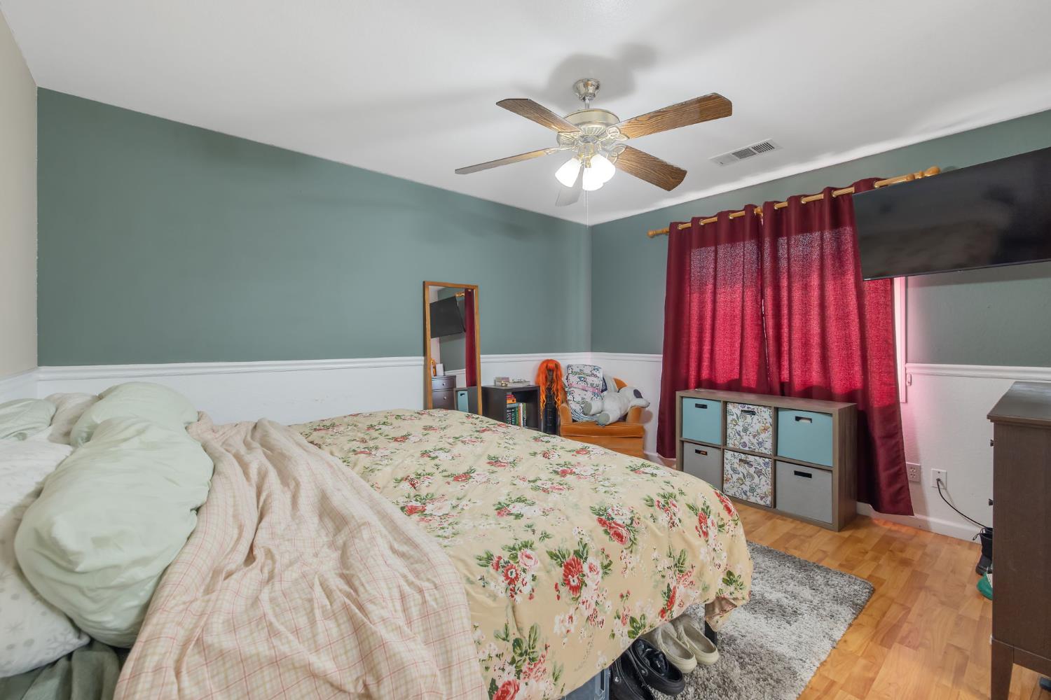 3749 S University, Visalia, CA 93277