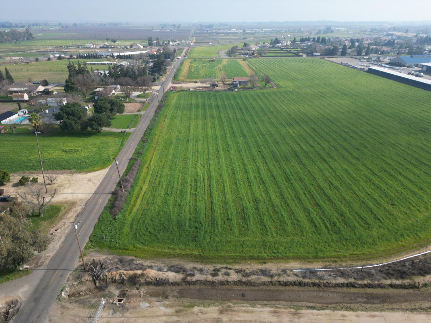 1 W Belcher Ave, Merced, CA 95348