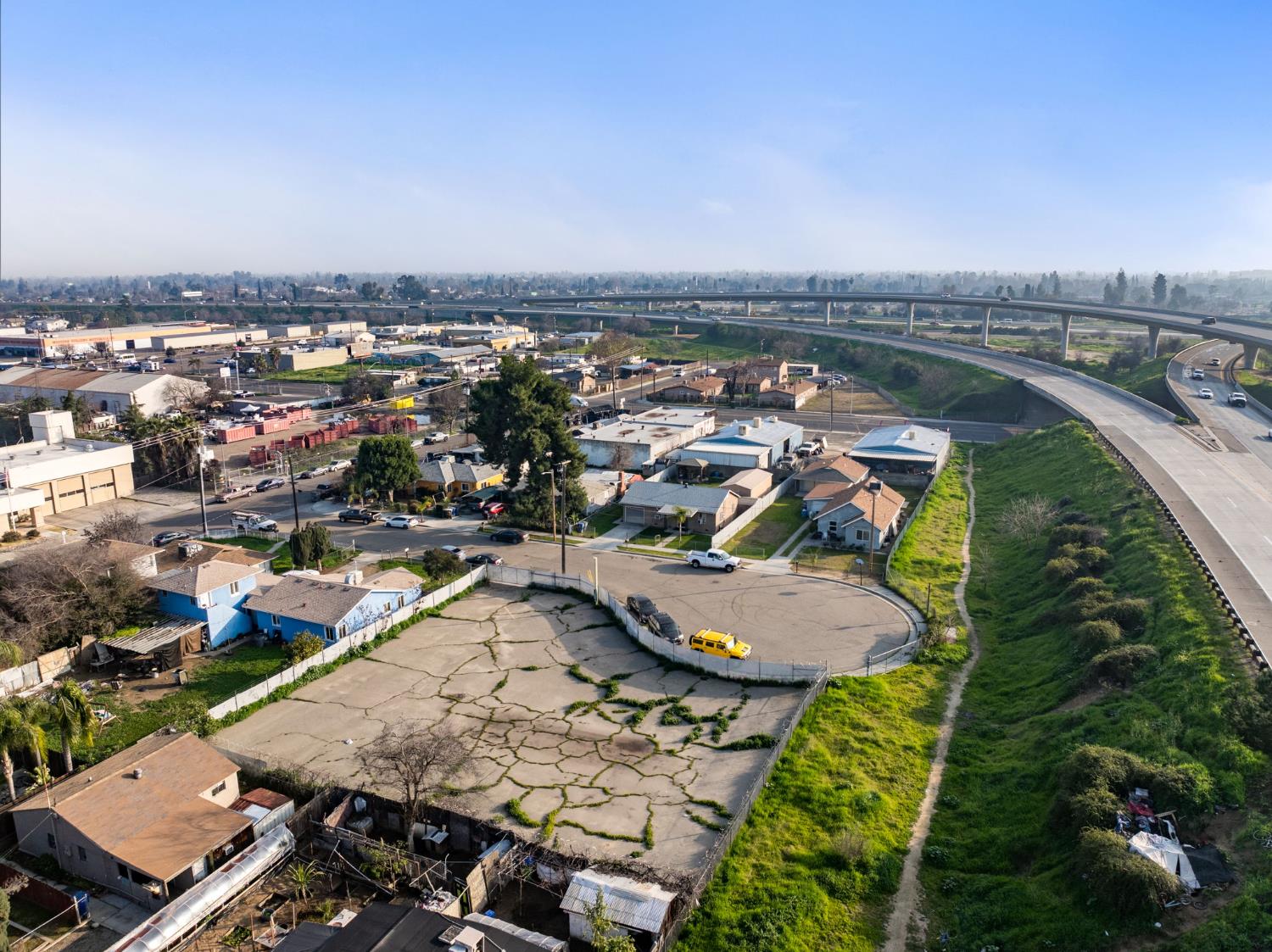 4531 E Hammond Ave, Fresno, CA 93703