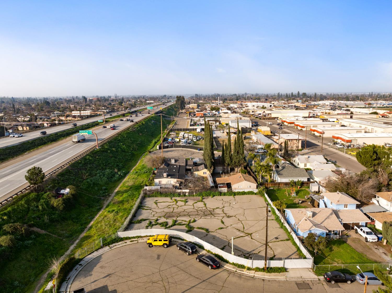 4531 E Hammond Ave, Fresno, CA 93703