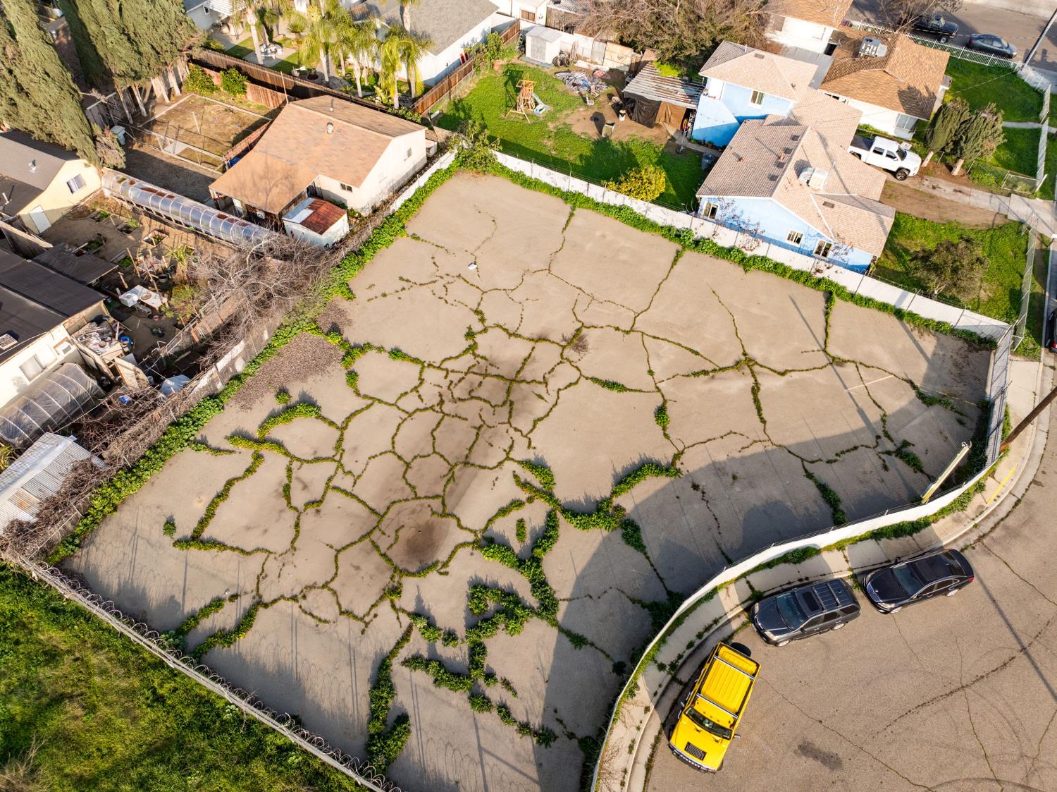 4531 E Hammond Ave, Fresno, CA 93703