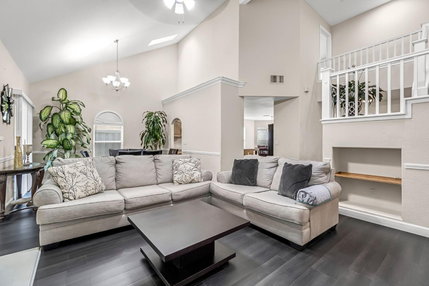 4729 W Cornell Ave, Fresno, CA 93722