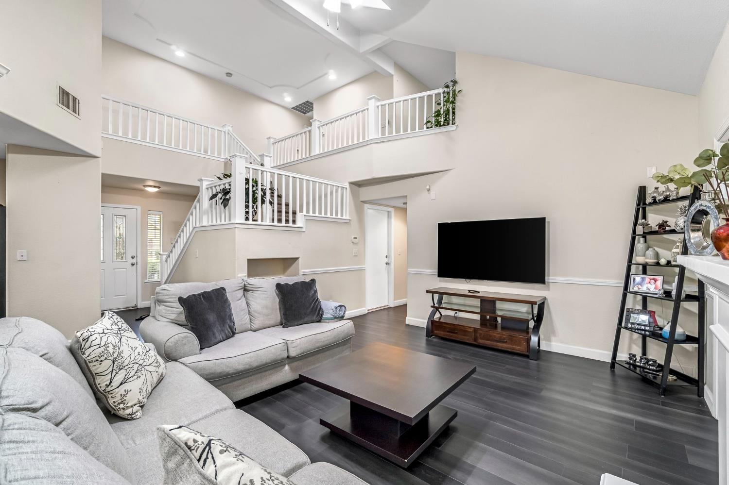 4729 W Cornell Ave, Fresno, CA 93722