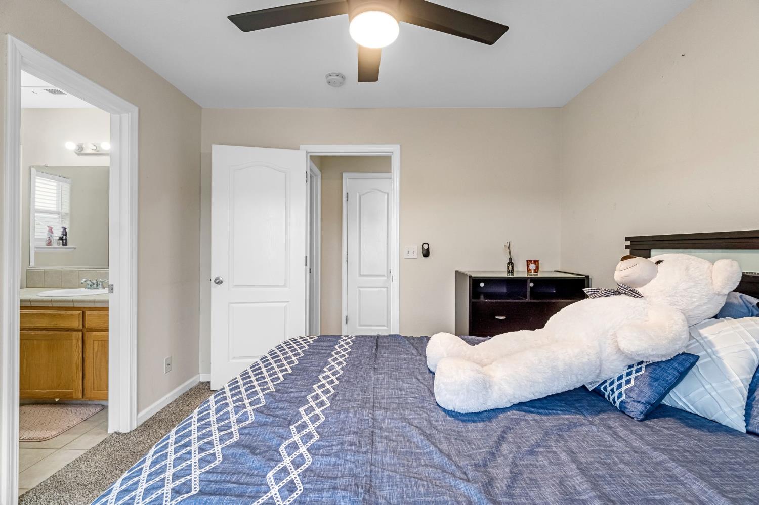 4729 W Cornell Ave, Fresno, CA 93722