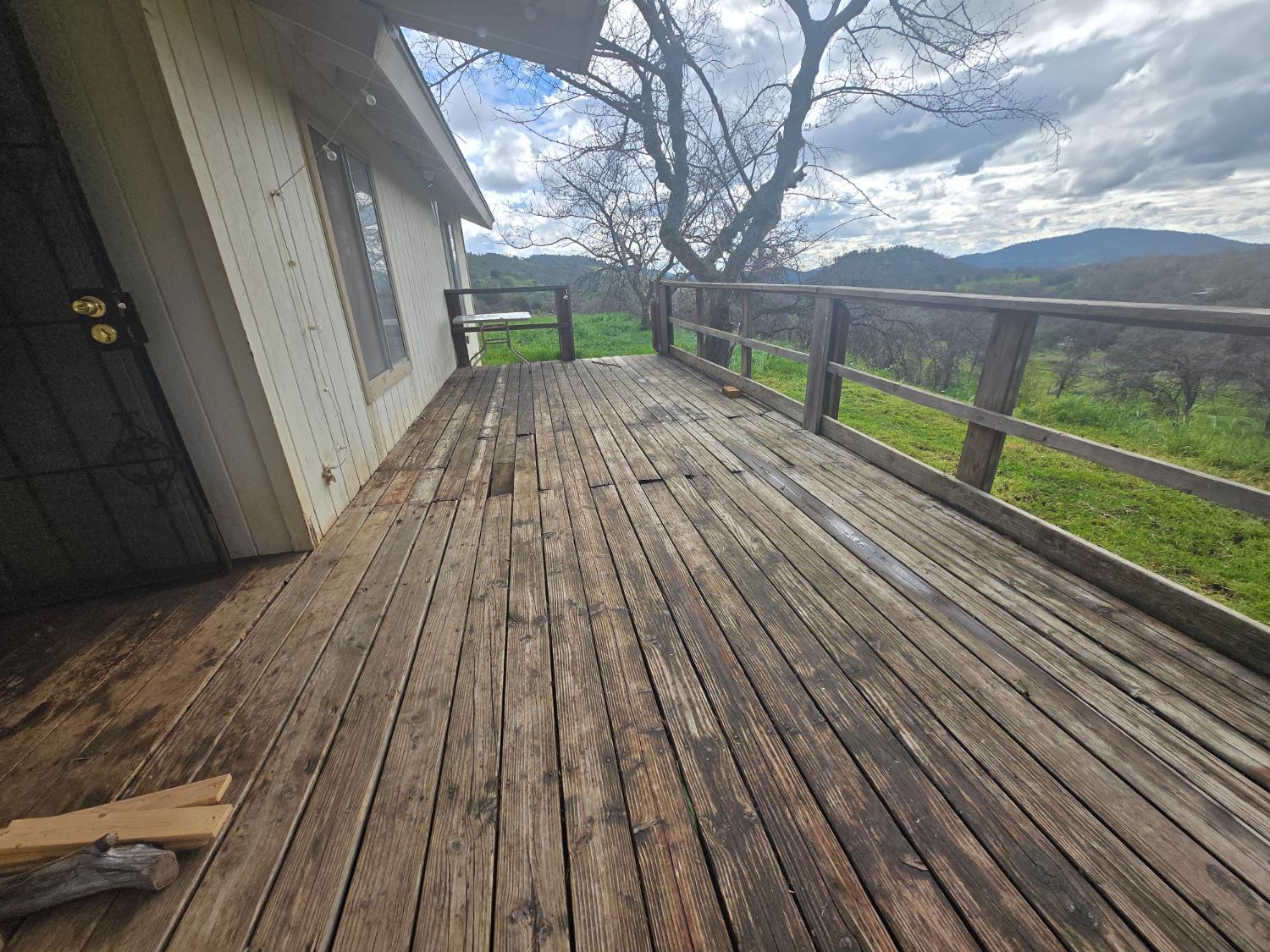 46689 Sassafras Ln, Yokuts Valley, CA 93675