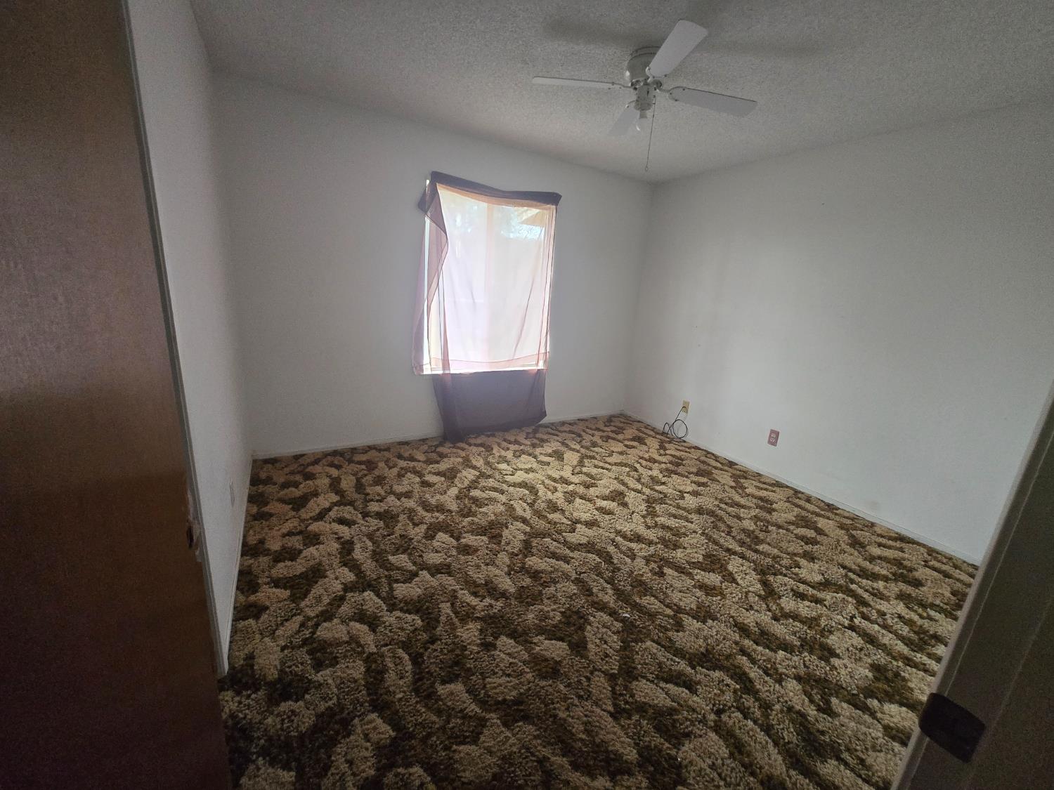 46689 Sassafras Ln, Yokuts Valley, CA 93675