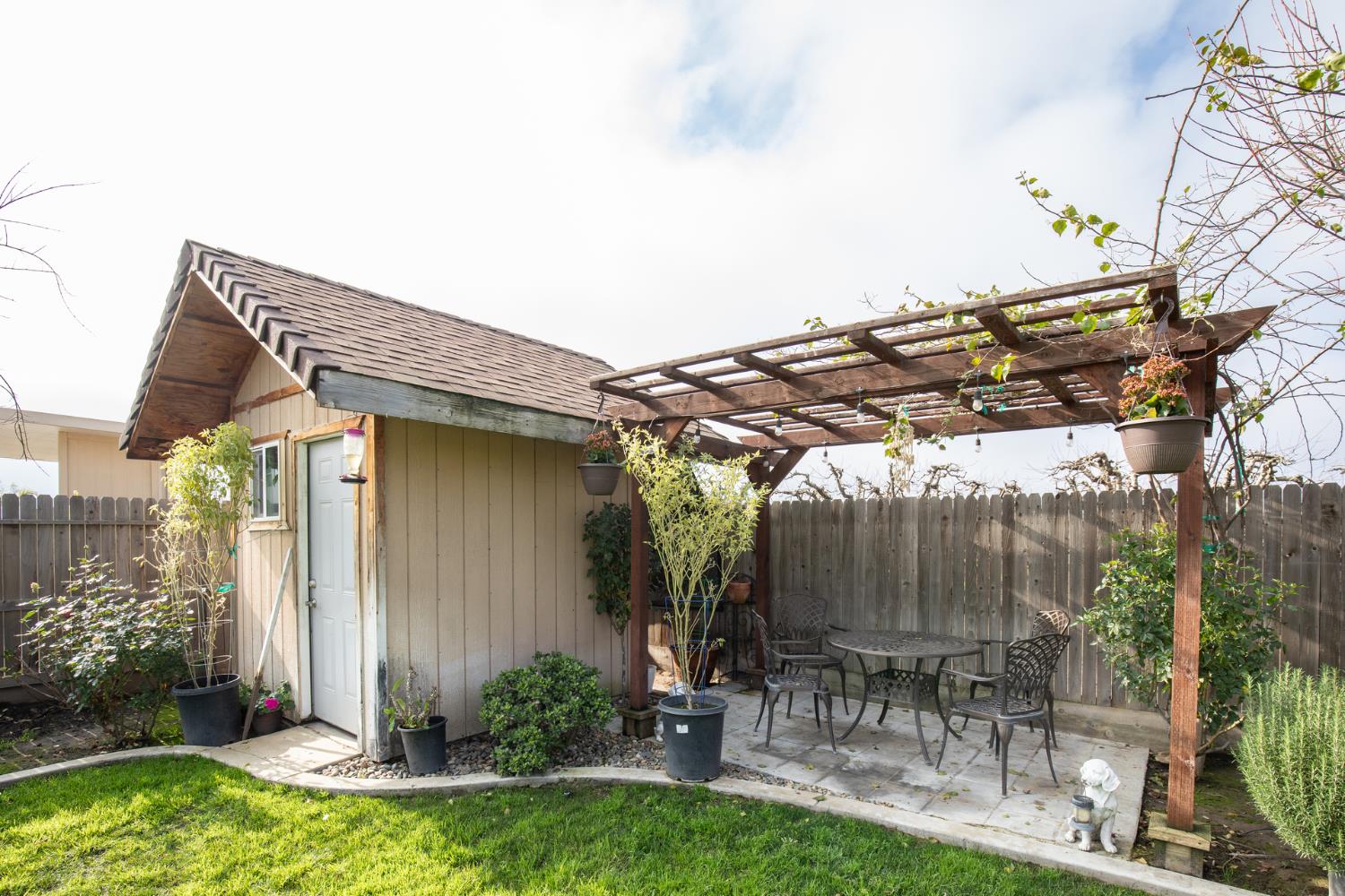 1041 Ridge Creek Estates Way, Dinuba, CA 93618