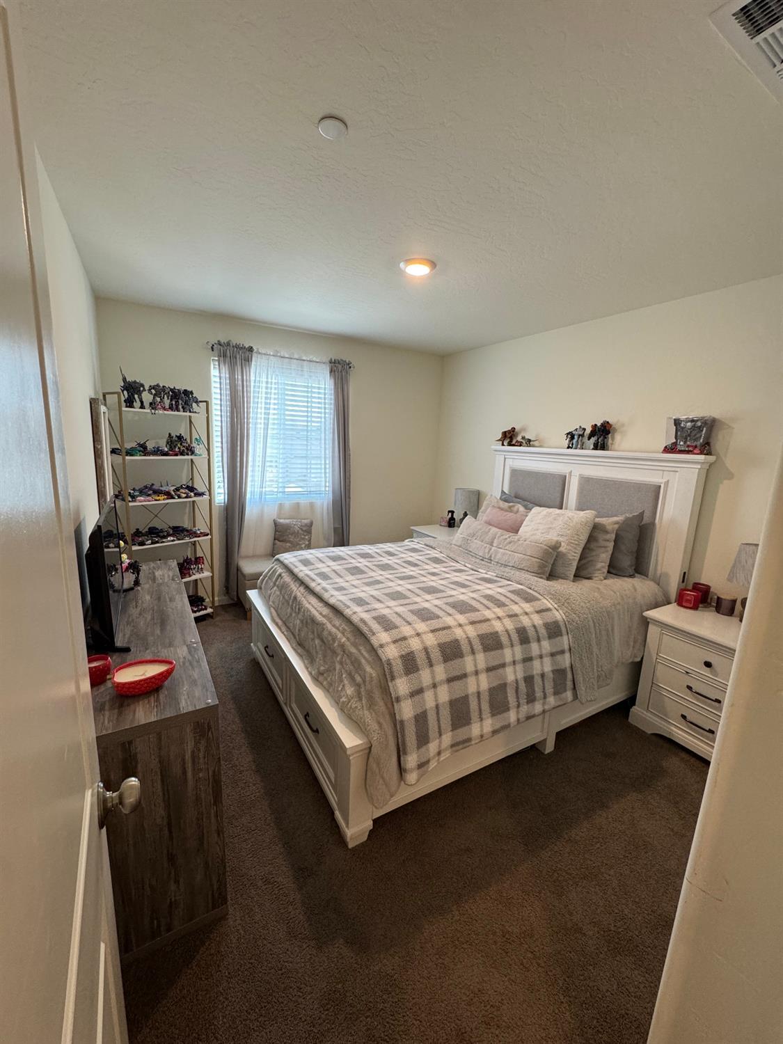 1905 George Ave, Sanger, CA 93657