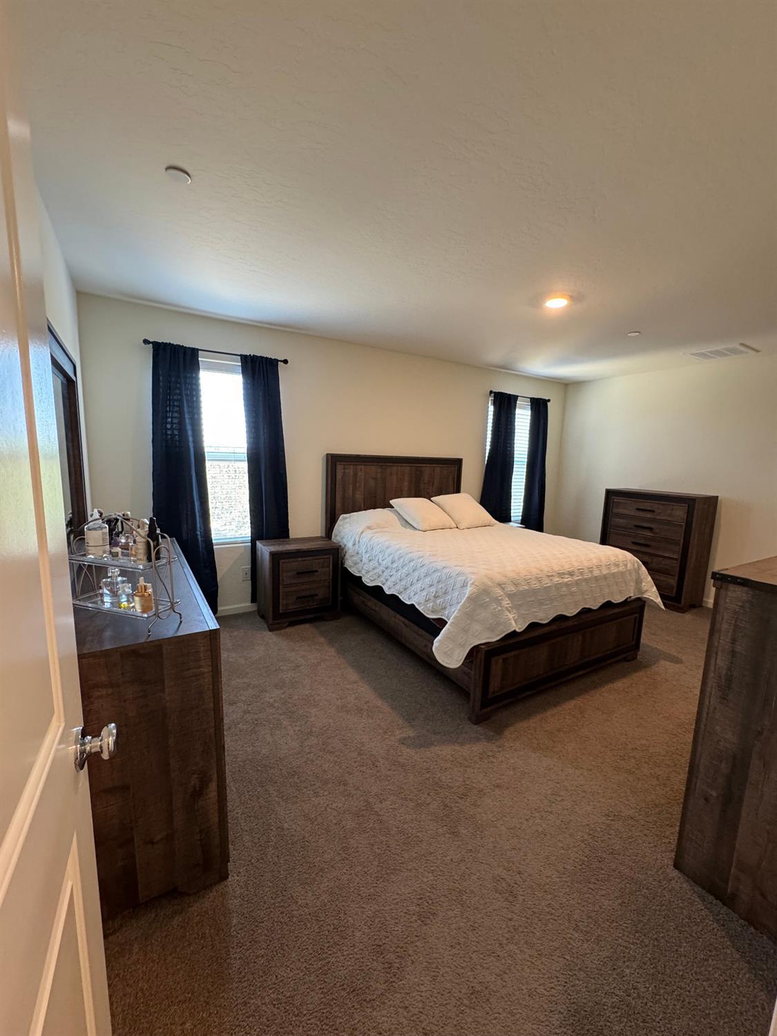 1905 George Ave, Sanger, CA 93657