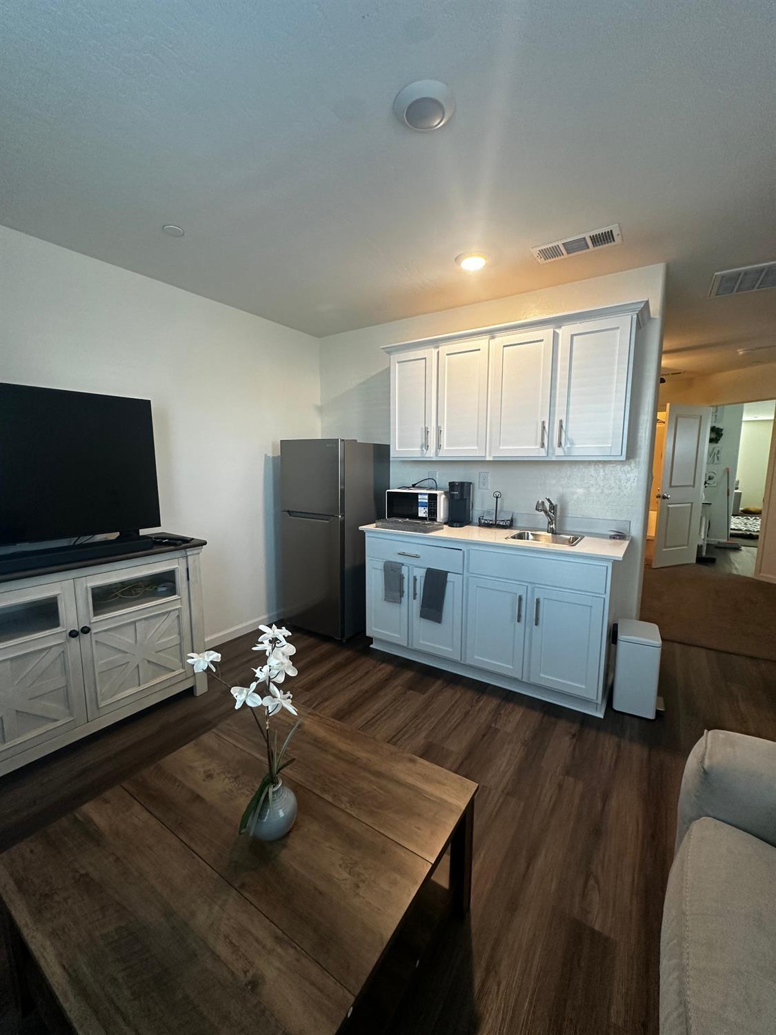 1905 George Ave, Sanger, CA 93657