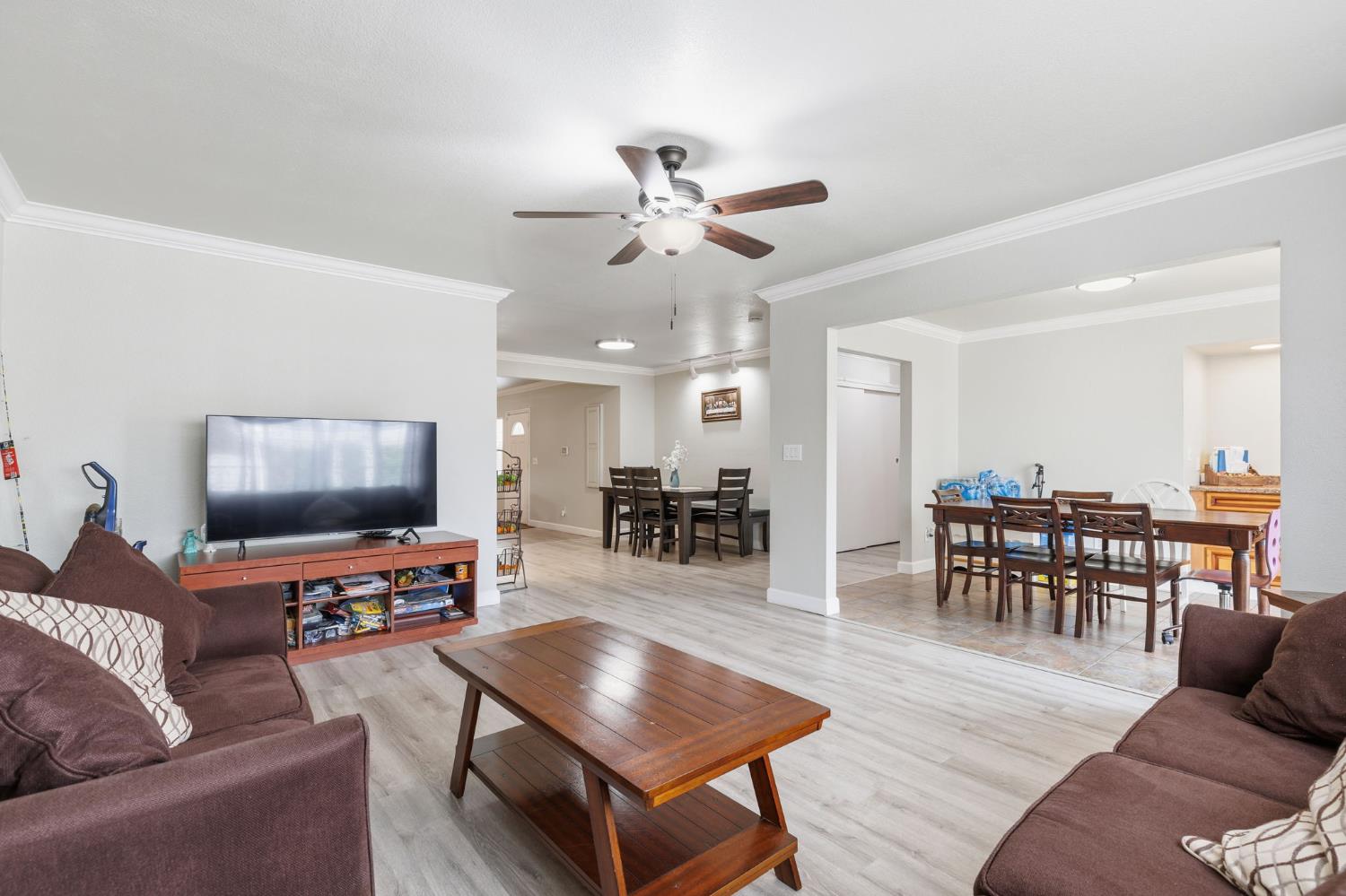 15940 Warfield Rd, Lathrop, CA 95330