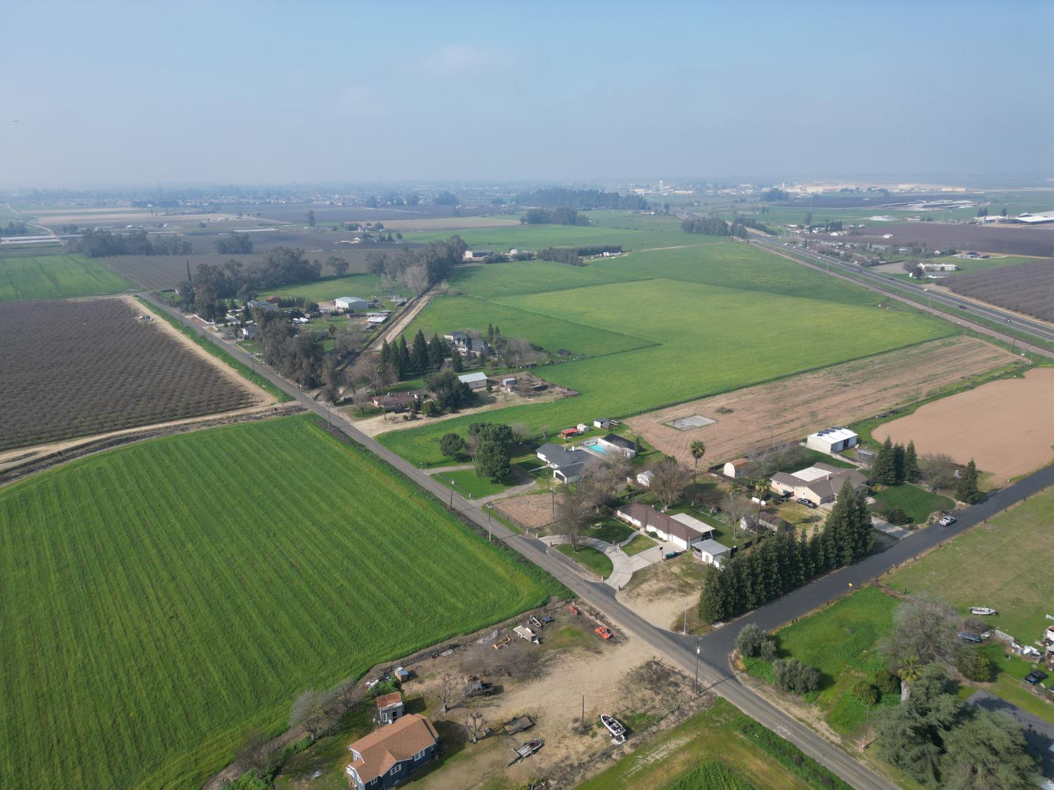 3 W Belcher, Merced, CA 95348