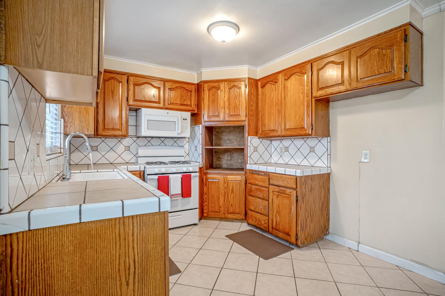 4632 E Princeton Ave, Fresno, CA 93703