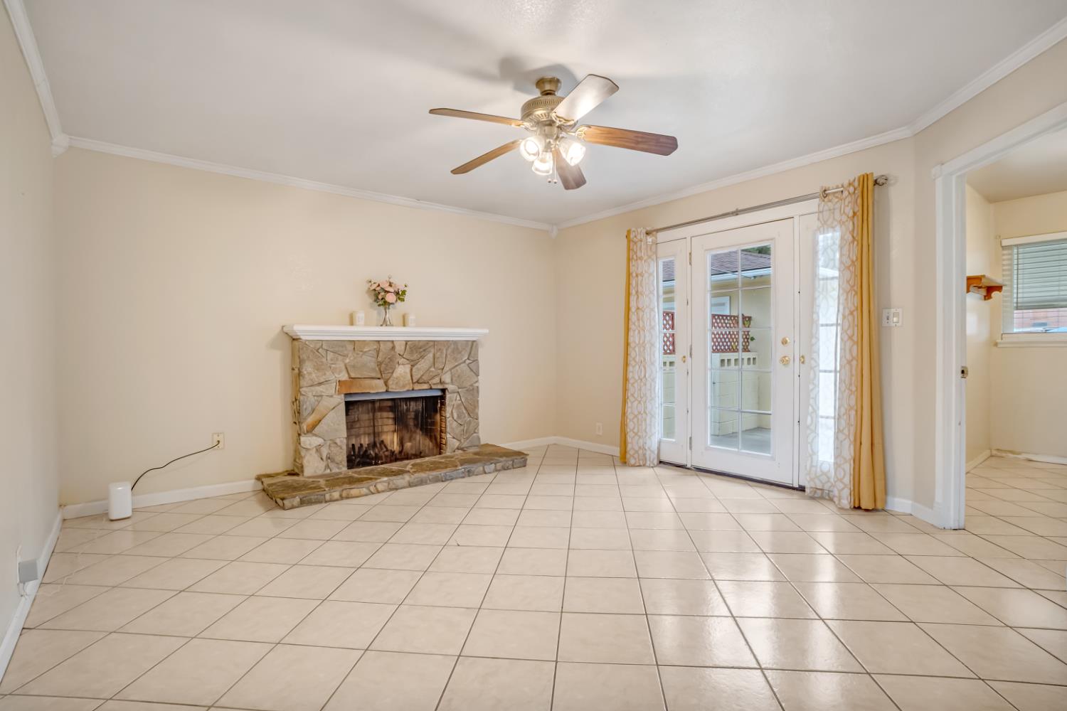 4632 E Princeton Ave, Fresno, CA 93703