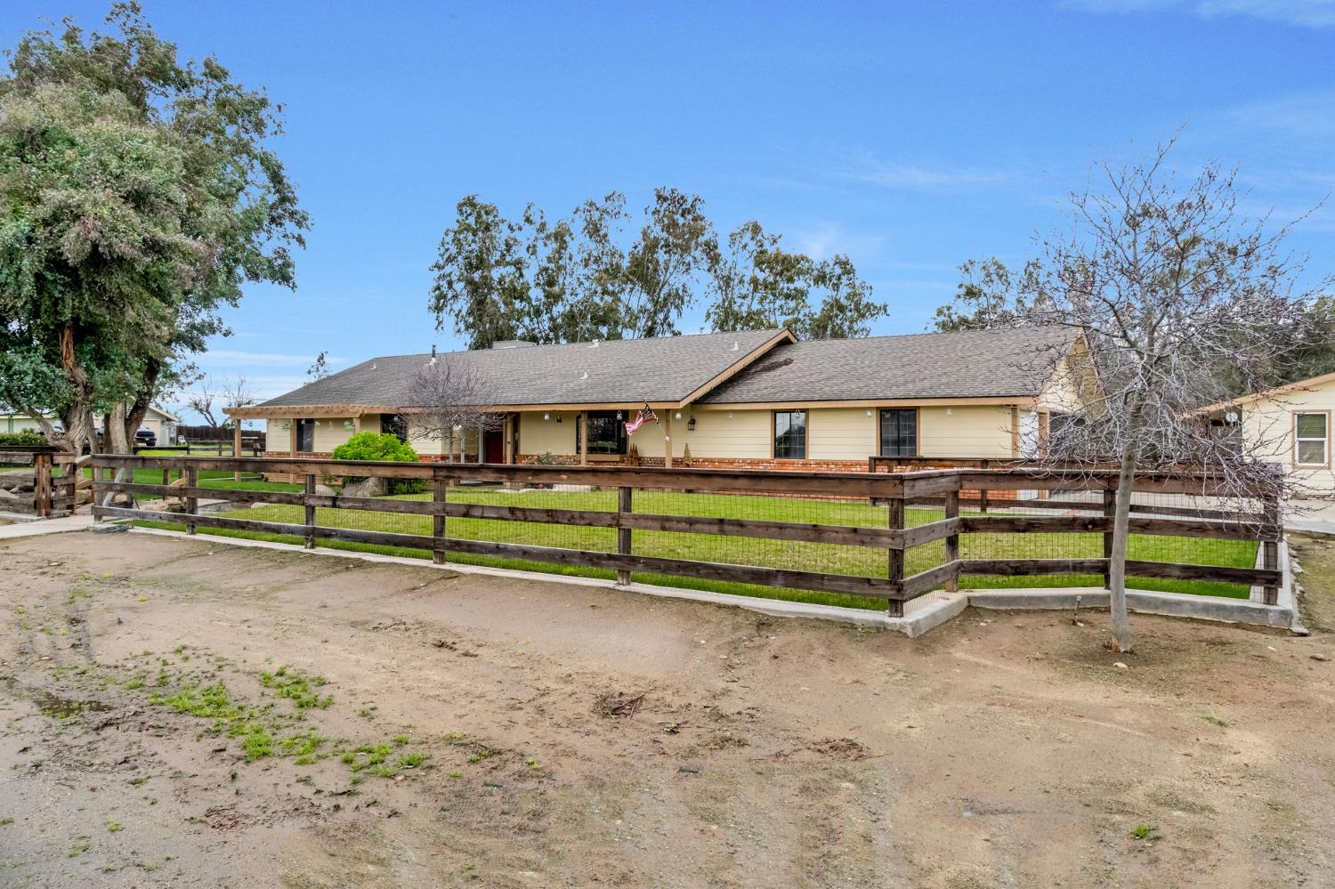31031 Donald Ave, Madera, CA 93636