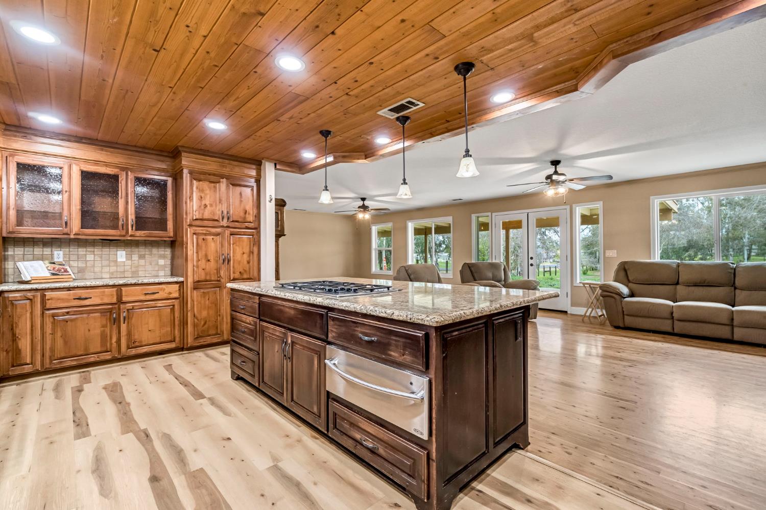 31031 Donald Ave, Madera, CA 93636