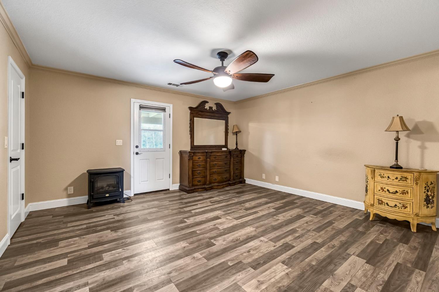 31031 Donald Ave, Madera, CA 93636