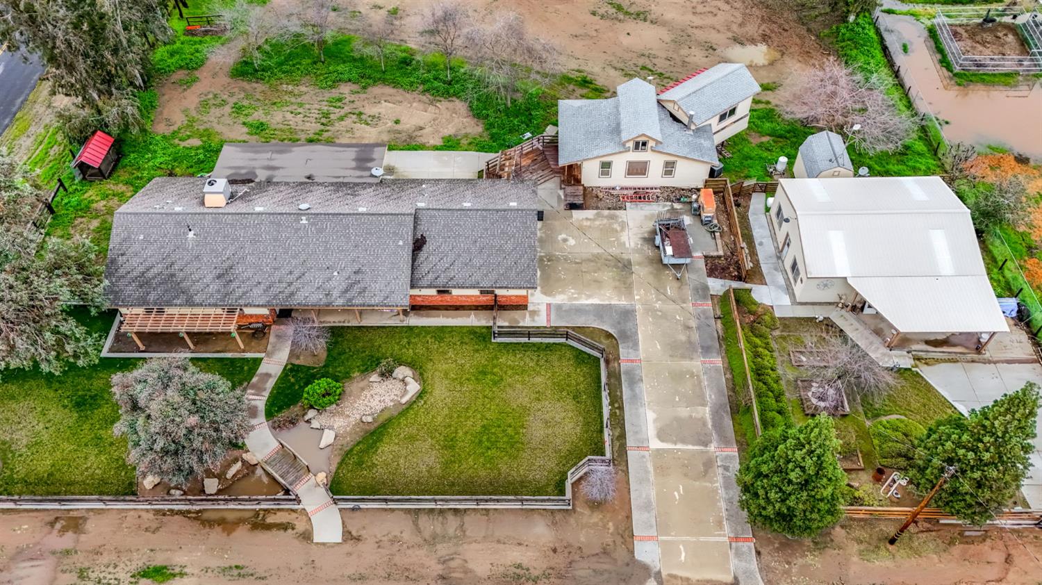 31031 Donald Ave, Madera, CA 93636