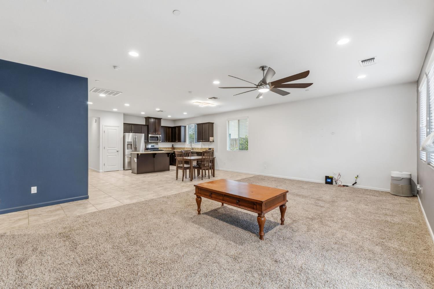 3917 E Myrtle Ave, Visalia, CA 93292