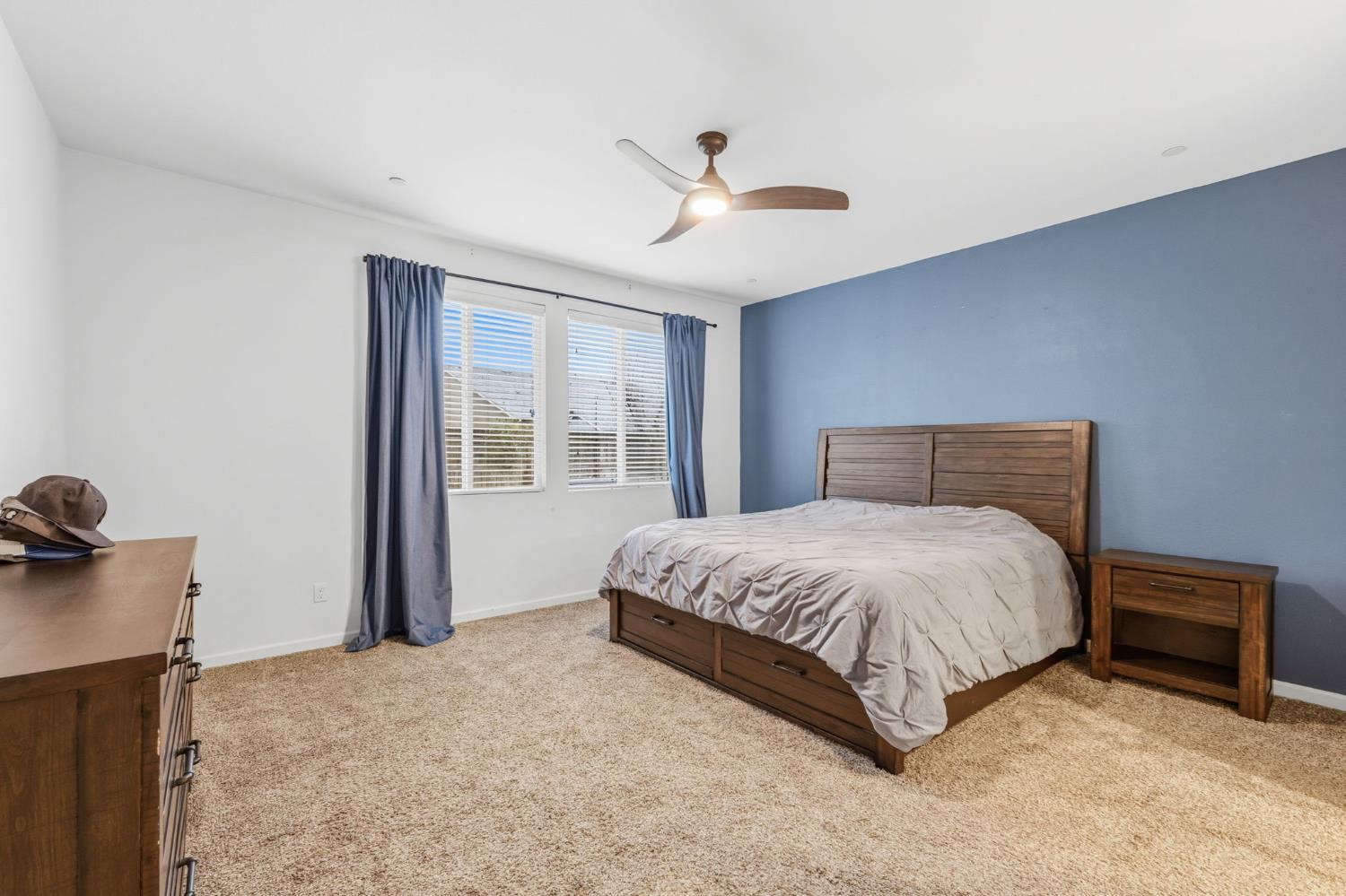 3917 E Myrtle Ave, Visalia, CA 93292