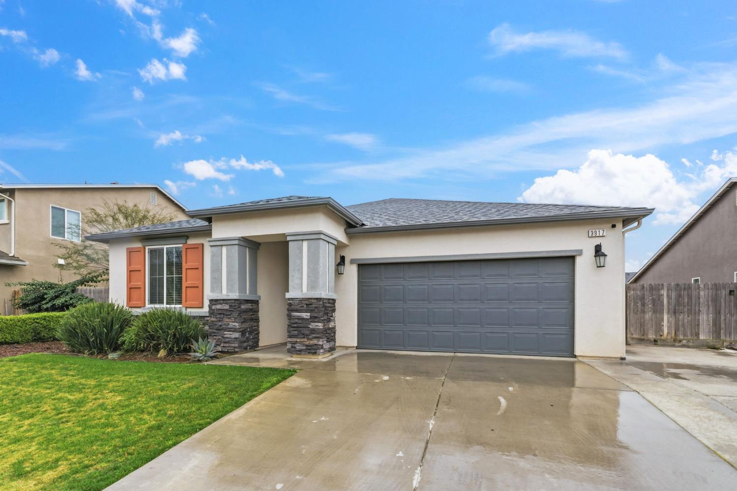 3917 E Myrtle Ave, Visalia, CA 93292