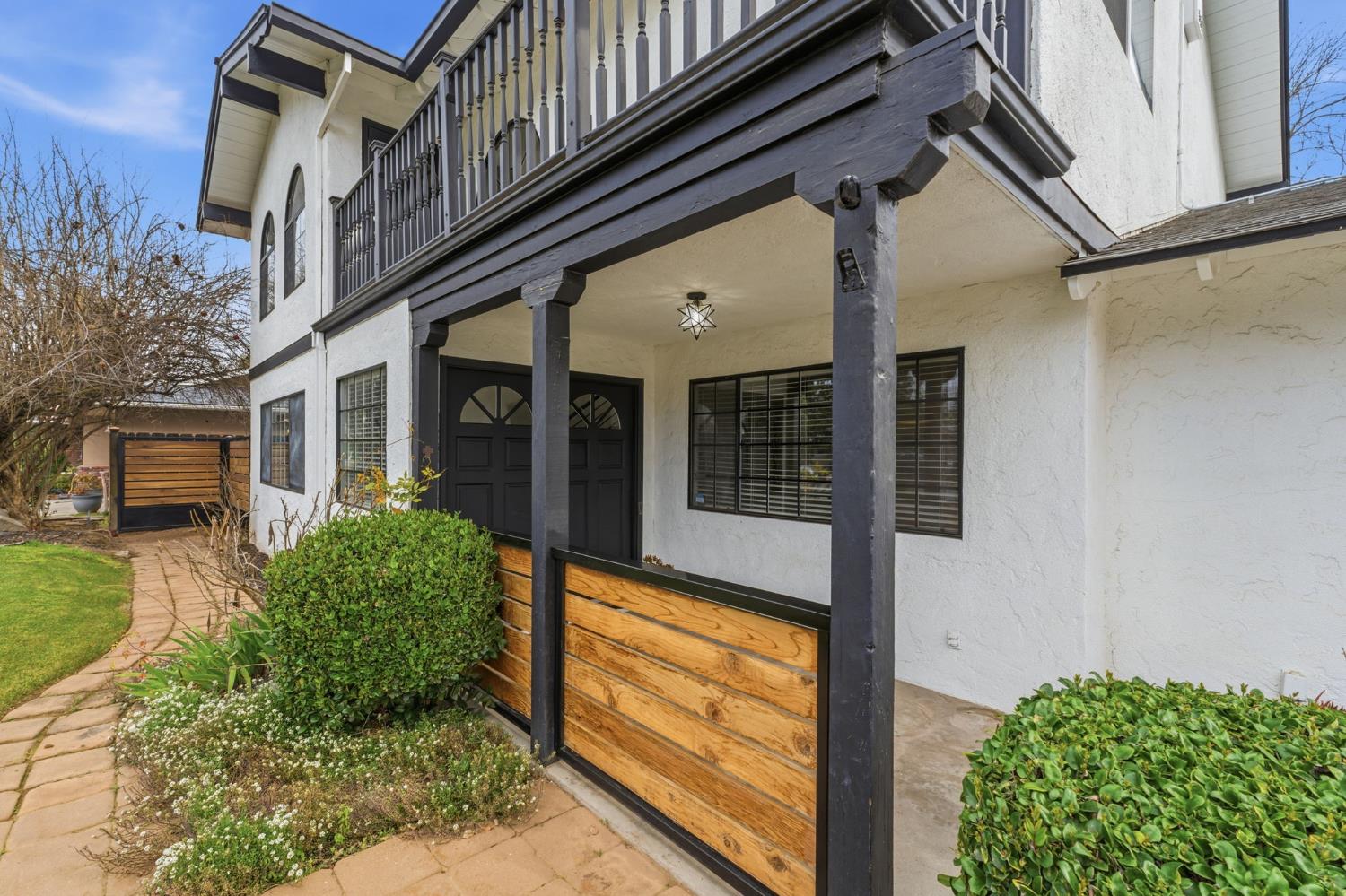 6244 N Farris Ave, Fresno, CA 93711