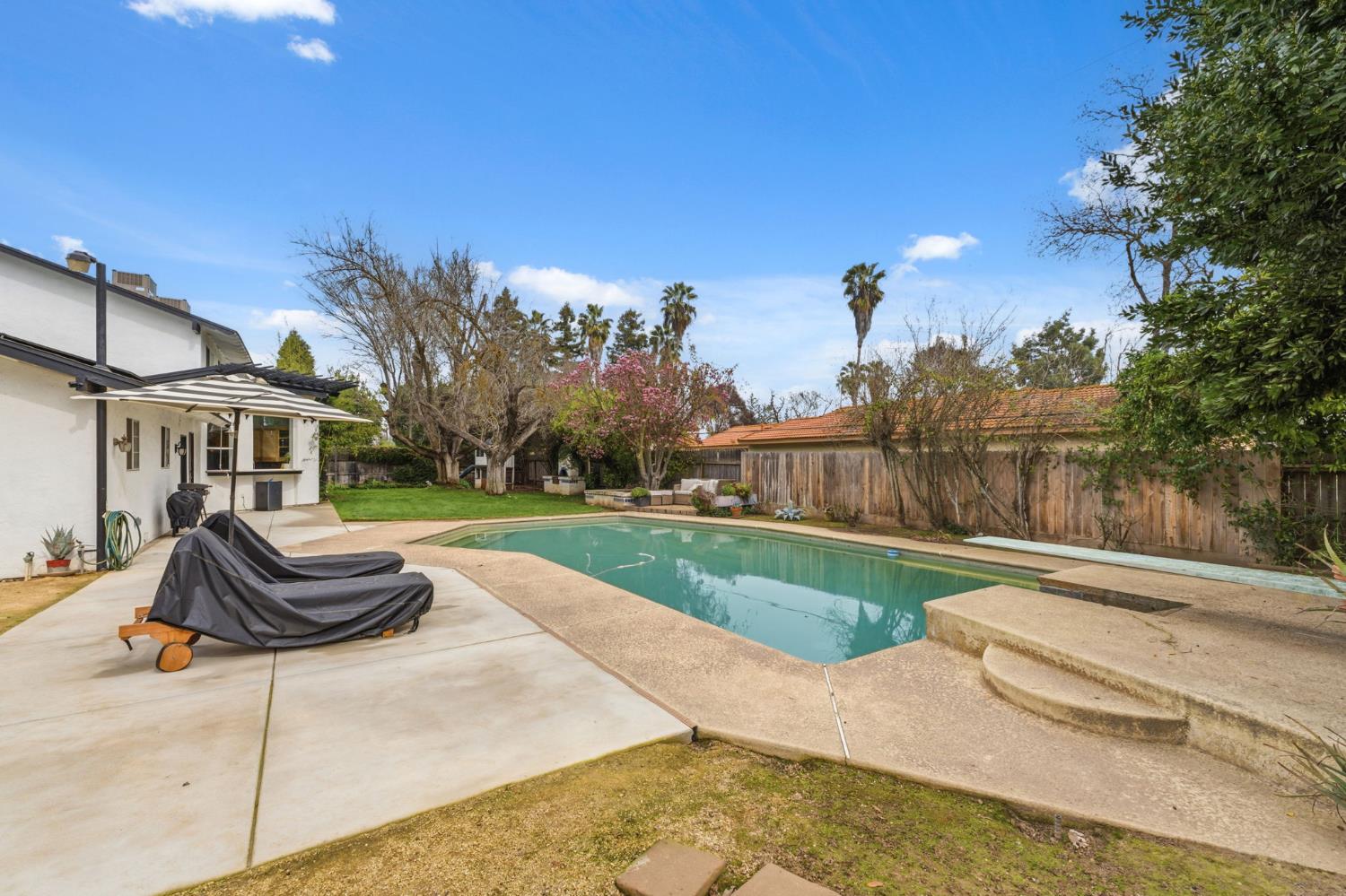 6244 N Farris Ave, Fresno, CA 93711